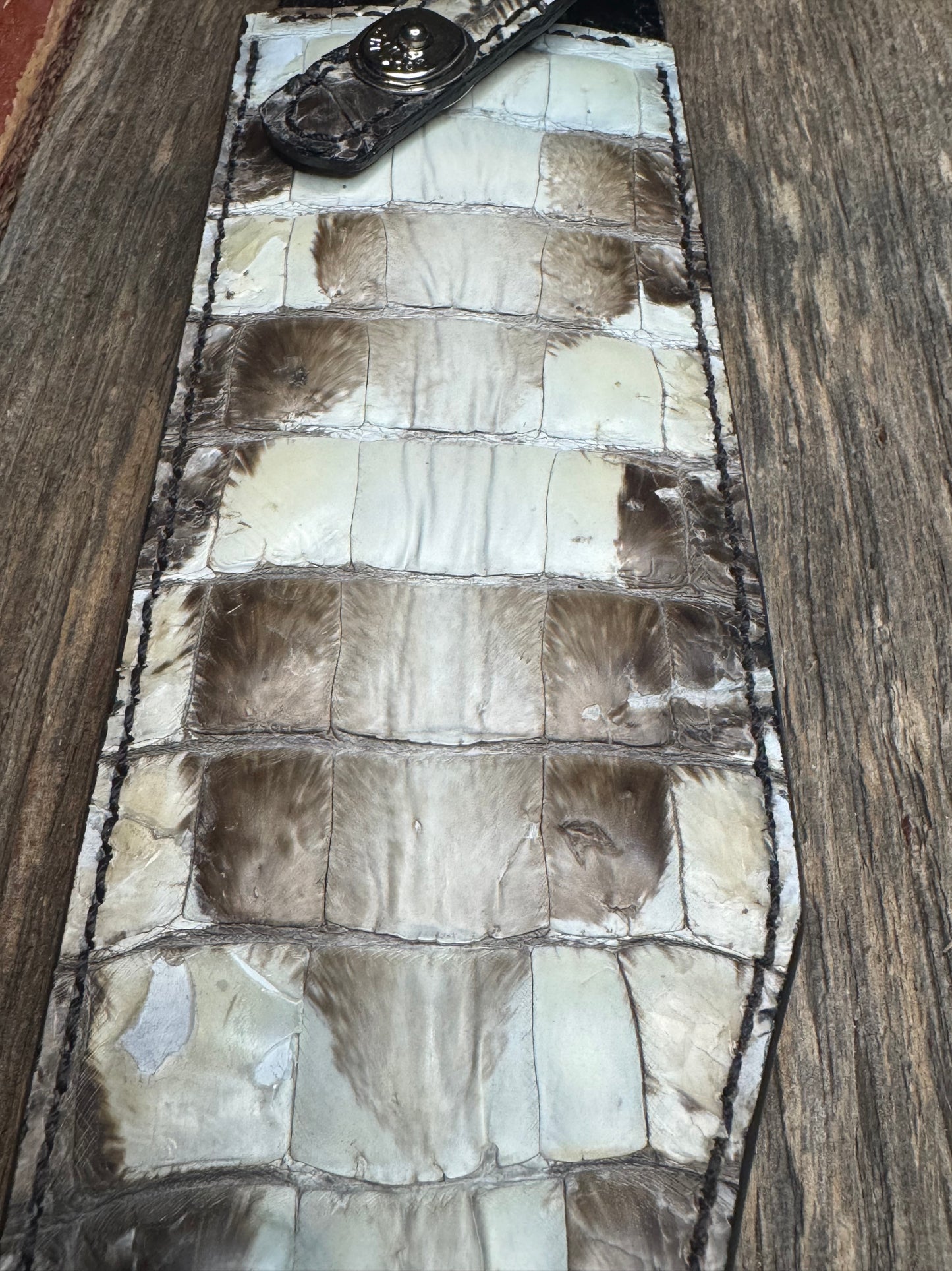 Randall Model 12-11 “Smitty” Sheath in Exotic Natural Crocodile from Treeman.