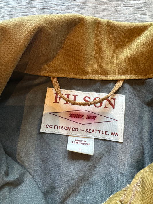 Filson Short Lined Cruiser Large Dark Tan Second #20232828 New without tag
