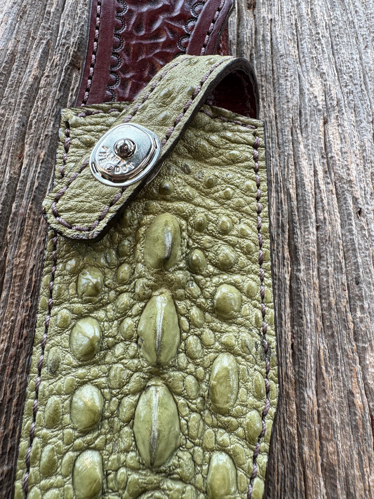 Randall Model 12-8 Sheath in Exotic Avocado Green Snapping Turtle by Treeman. Spiked Dragon tail portion of the turtle.