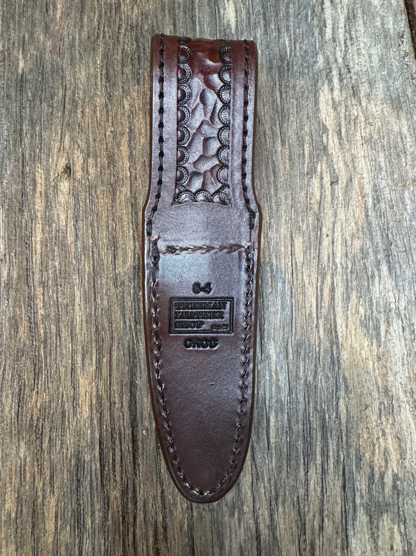 Randall Model 8-4 Sheath in Exotic Brown Sueded Crocodile from Treeman.