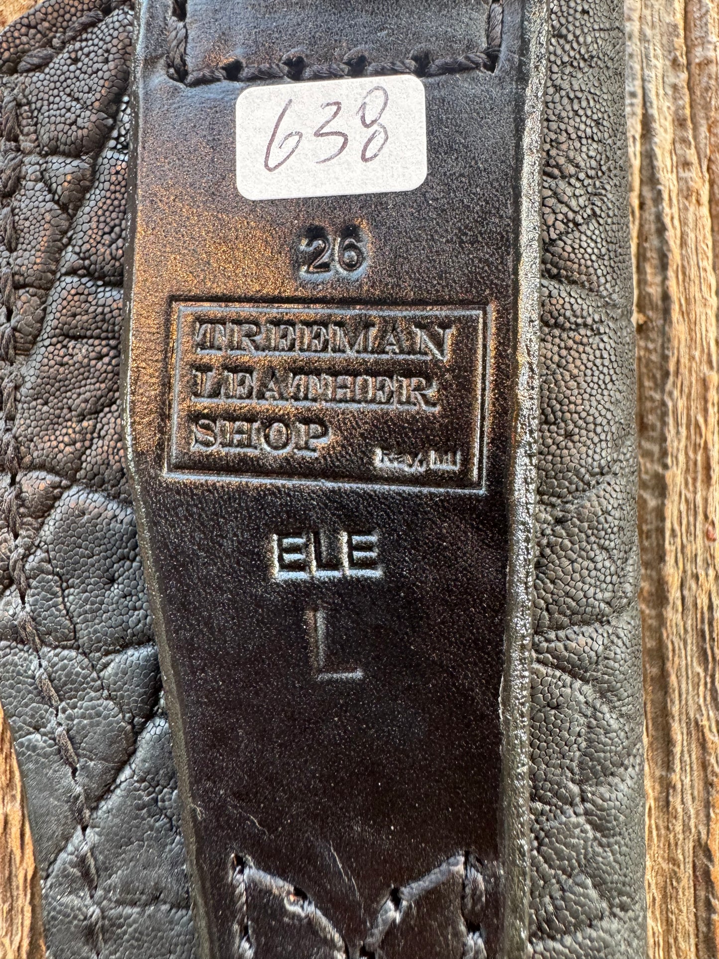 Randall Model 26 Sheath in Exotic Grainy Elephant Throat style from Treeman. This is a left hand sheath.