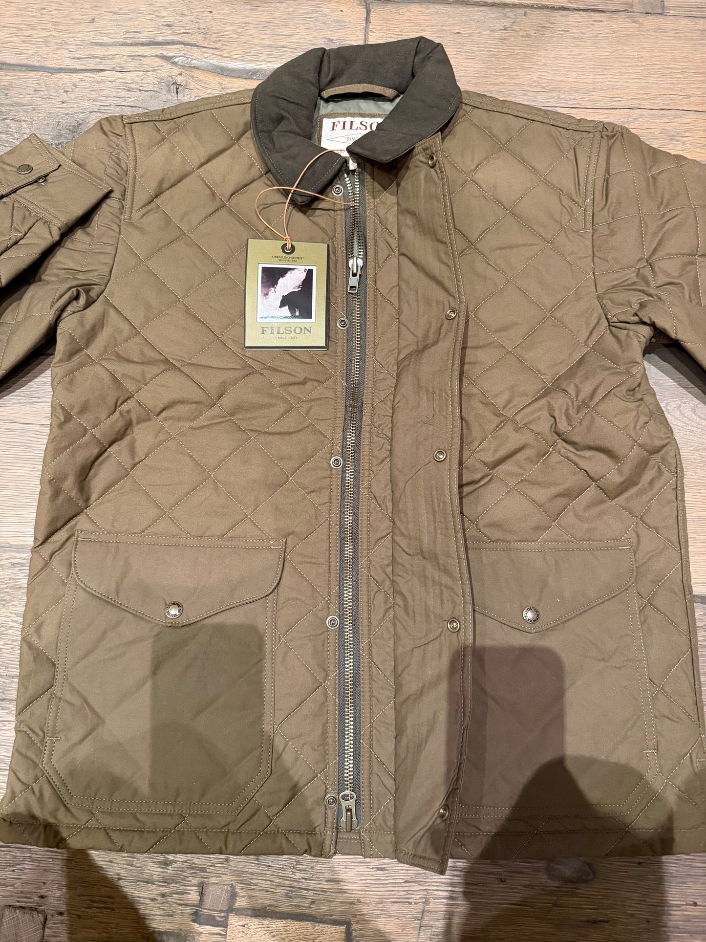 Filson Quilted Mile Marker Jacket NWT Vintage 11010773 Marsh Olive Medium Made in the USA