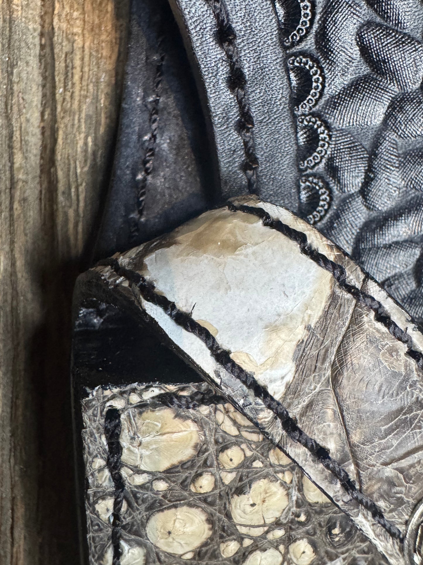 Randall Model 19-5 Exotic Natural Crocodile Sheath from Treeman.