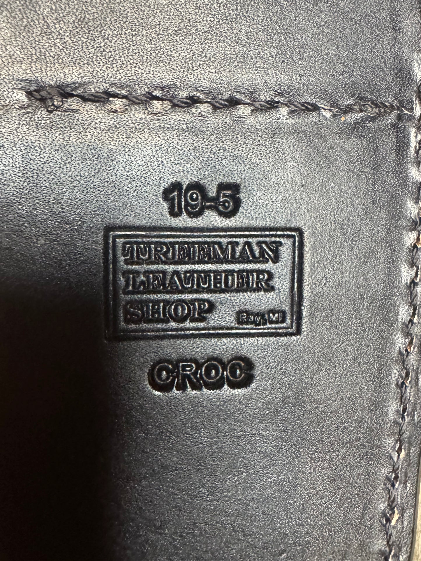 Randall Model 19-5 Exotic Natural Crocodile Sheath from Treeman.