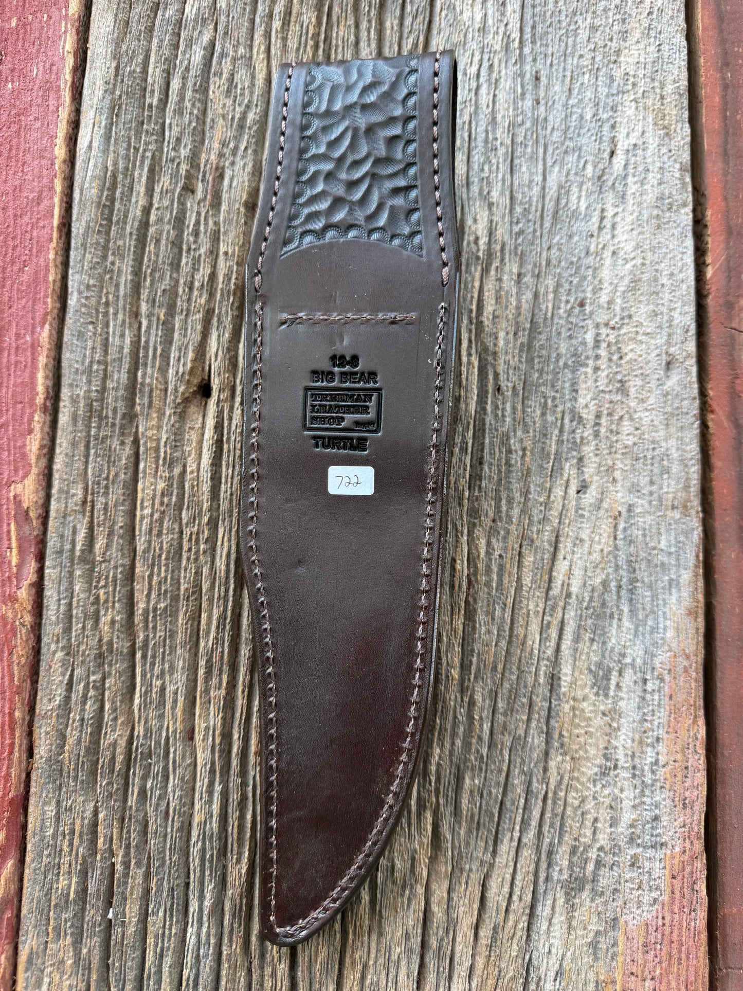 Randall Model 12-8 “Big Bear” Sheath in Exotic Arizona Tan Snapping Turtle by Treeman. Spiked Dragon tail portion of the turtle.