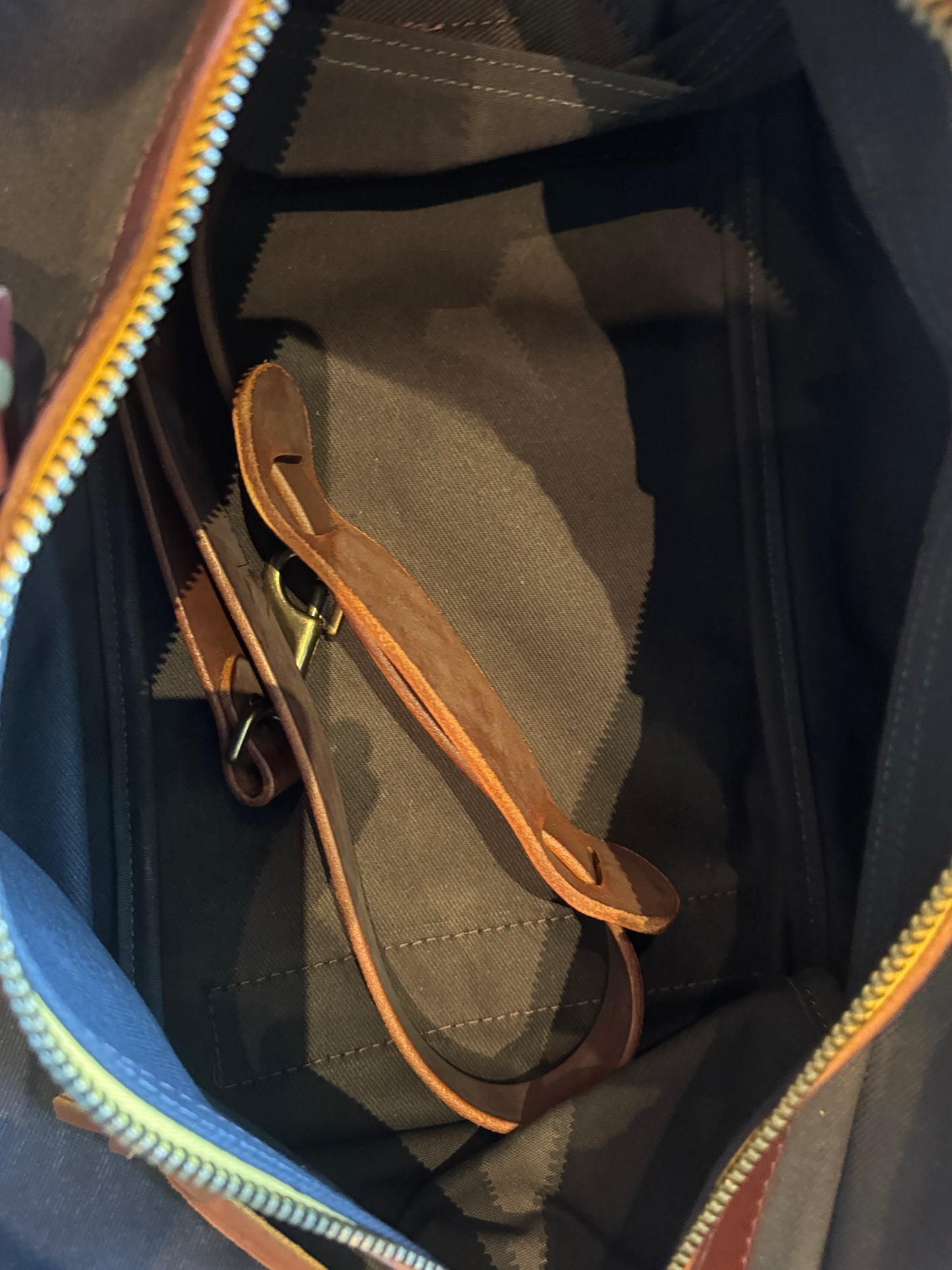 Filson x Chris Stapleton Traveller Medium Duffle Bag NWT #20265079USA Cinder