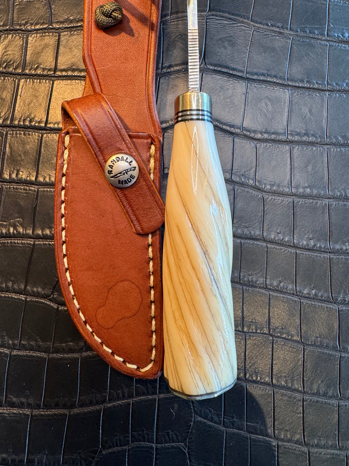 Rare Randall Model 21 in Beautiful Spiraled Narwal, Nickel Silver Hilt and Butt plate.