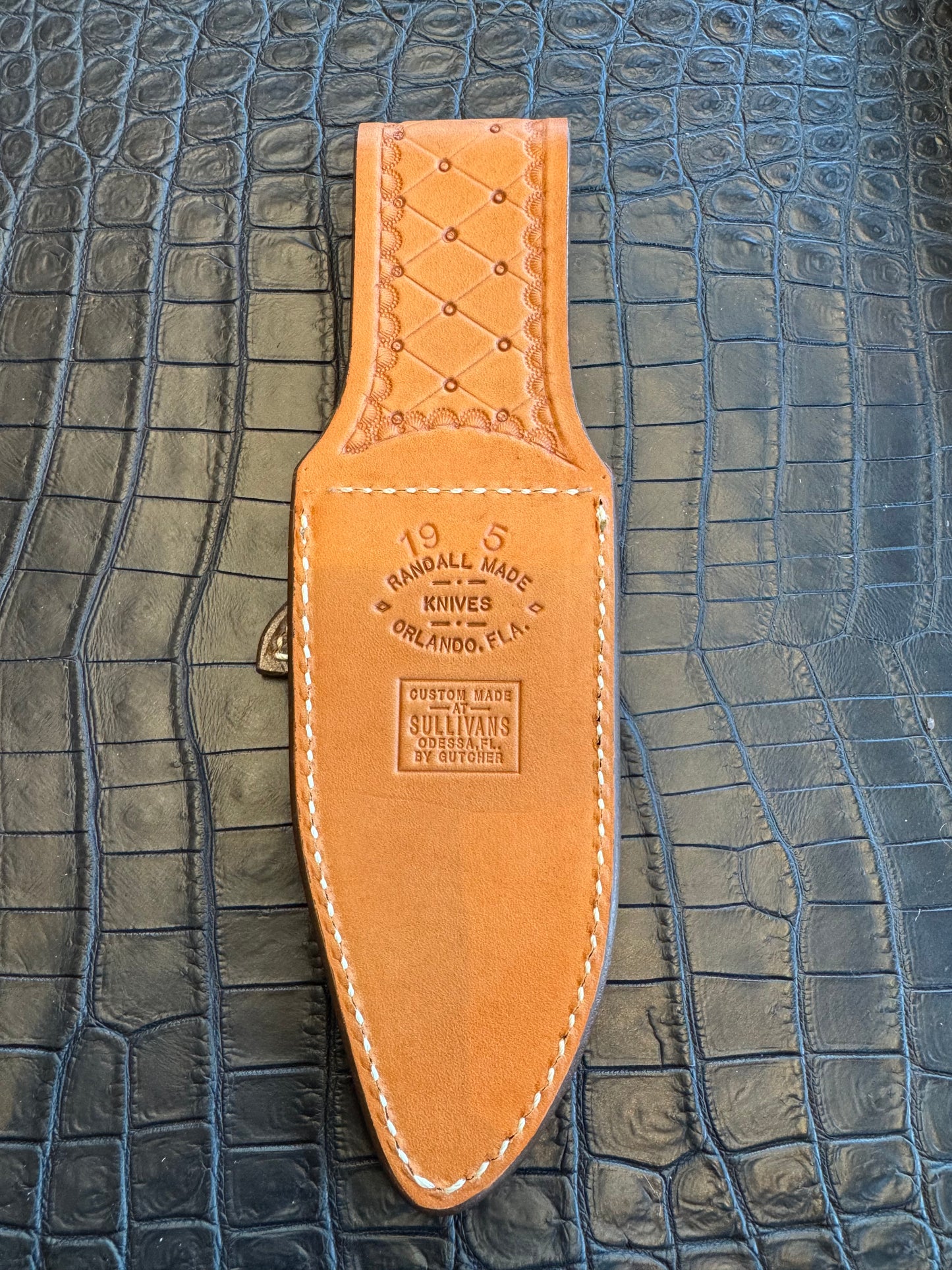 Randall Model 19-5 Exotic Tan Beaver Sheath from Sullivans by Gutcher.