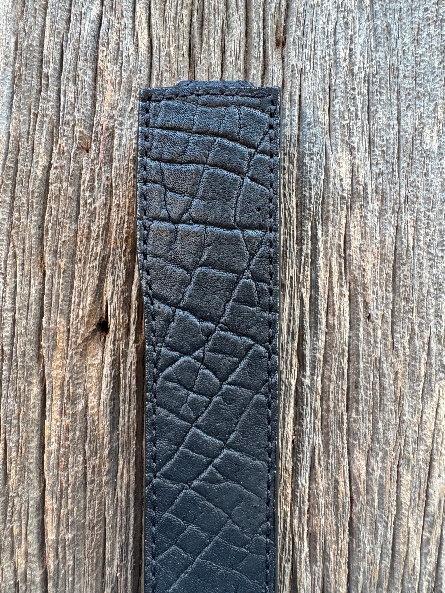 Randall Model 10-7 Fisherman Exotic Sheath in Black Elephant by Treeman.