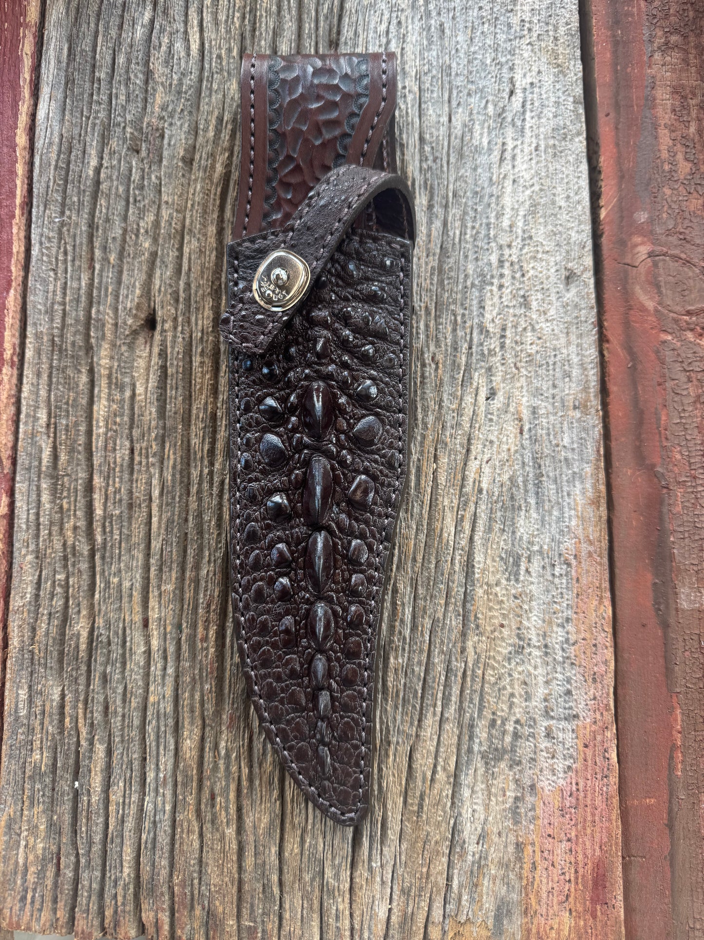 Randall Model 12-8 “Big Bear” Sheath in Exotic Dark Brown Snapping Turtle by Treeman. Spiked Dragon tail portion of the turtle.