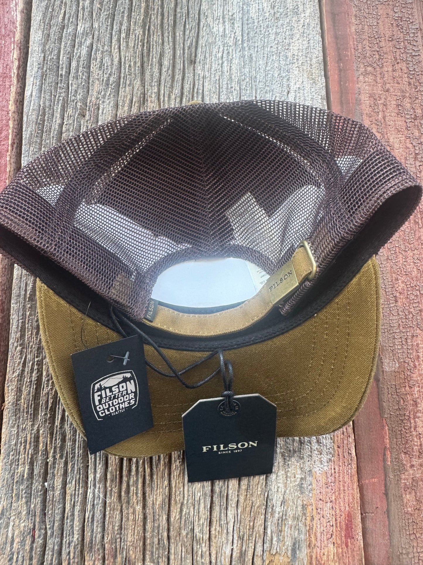Filson Logger Mesh Cap Oil Finish Tin Dark Tan Hat New with Tags # 11070237
