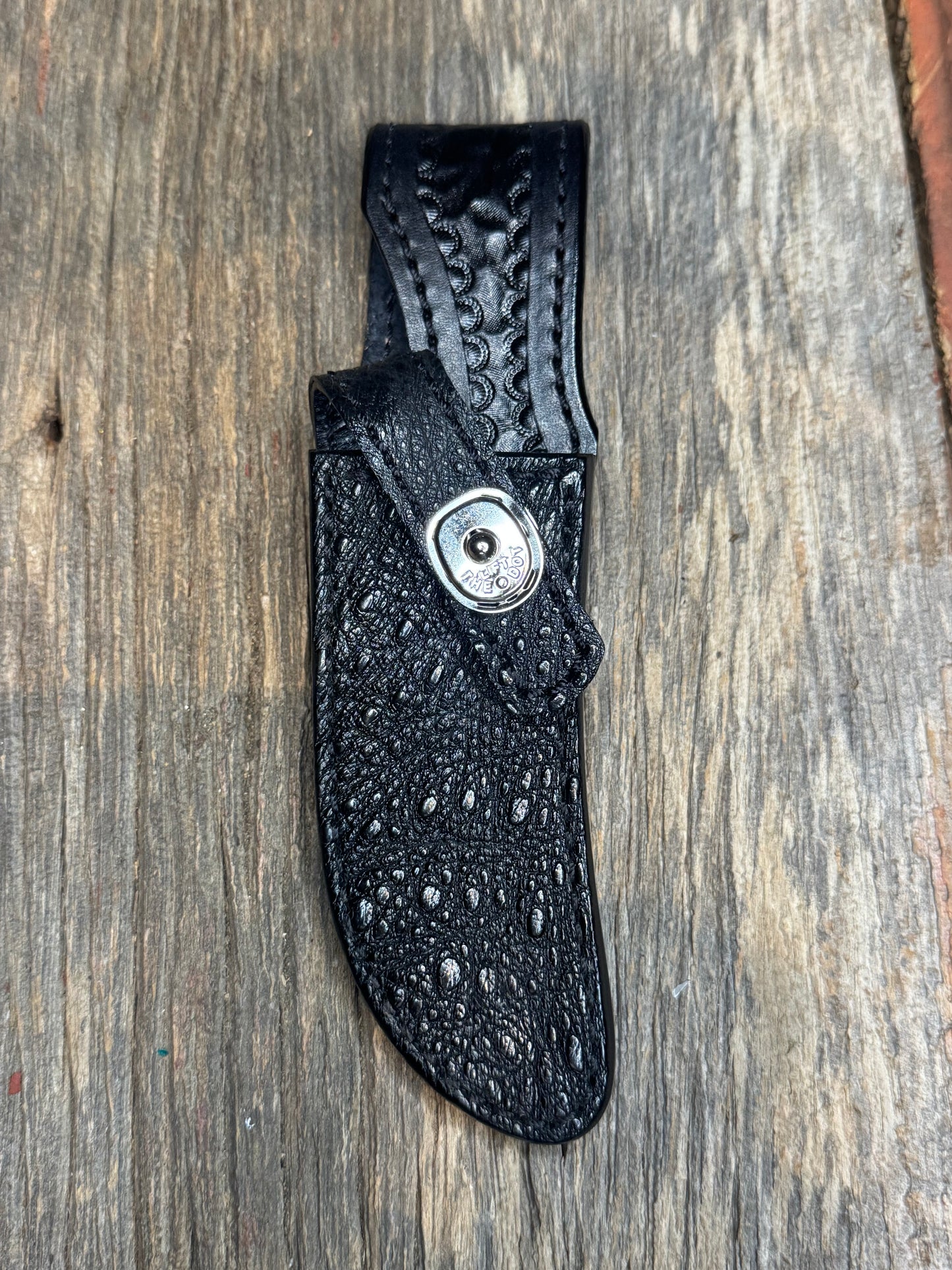 Randall Model 20 Sheath in Exotic Black Snapping Turtle from Treeman.