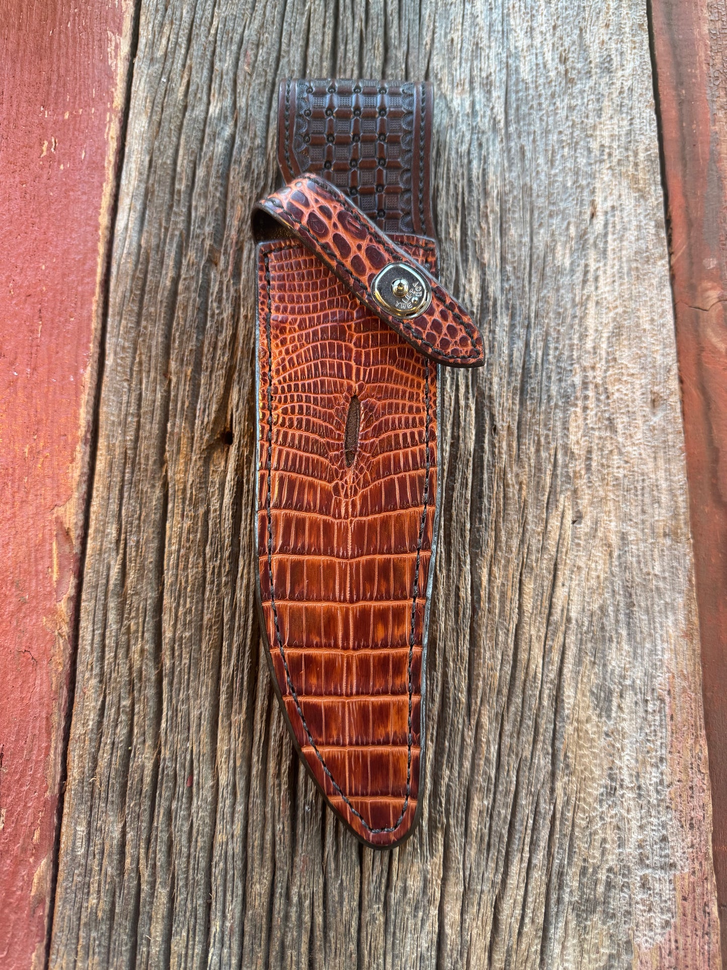 New Randall Model 12-8 Big Bear Sheath in Exotic Natural Croc Anus ( very rare) Custom Made at Sullivan’s by Gutcher.