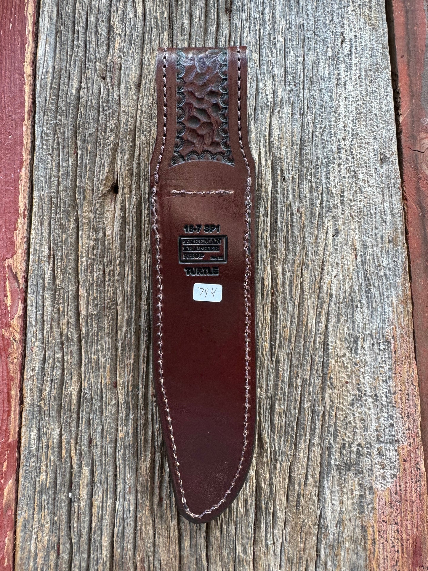 Randall Model 16-7 SP1 Sheath in Exotic Green Snapping Turtle by Treeman. Spiked Dragon tail portion of the turtle.