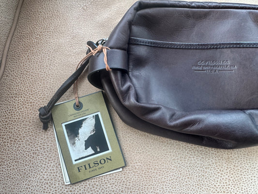 NWT Filson Weatherproof Leather Dopp or Travel Kit in Sierra Brown Grail Rare