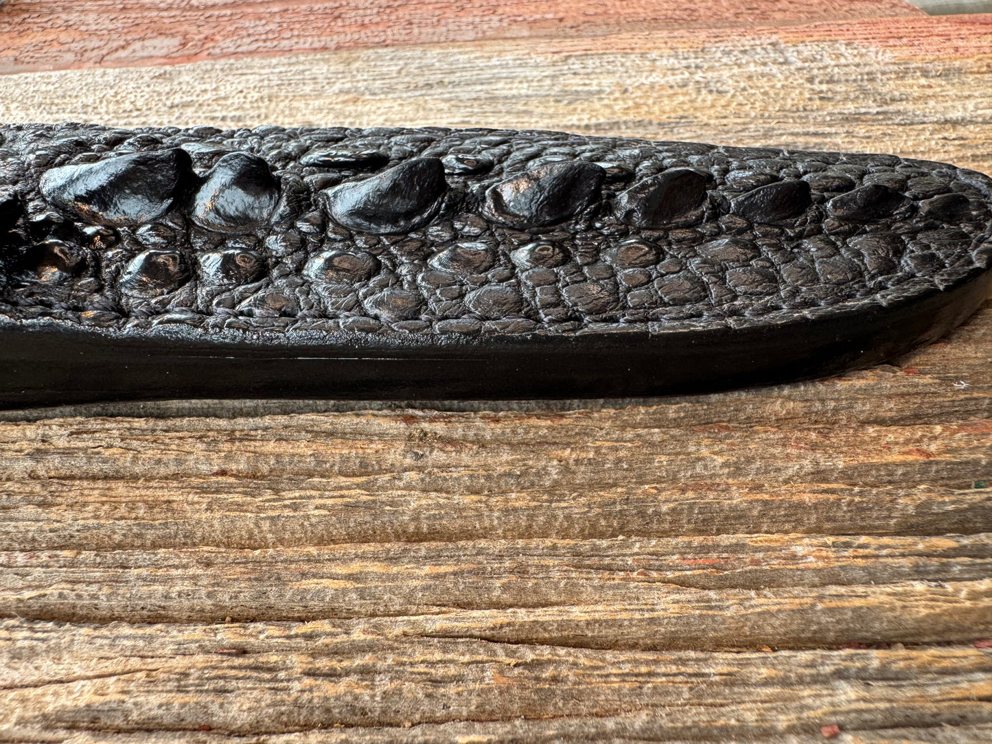 Randall Model 16-7 SP1 Sheath in Exotic Black Snapping Turtle by Treeman. Spiked Dragon tail portion of the turtle.