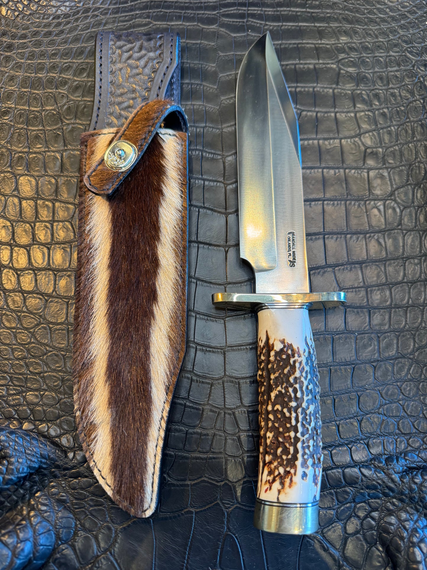 Randall Model 12-9 Clip Point Sheath in Exotic Zebra Fur ( Face stripes) by Treeman. (Sheath only)