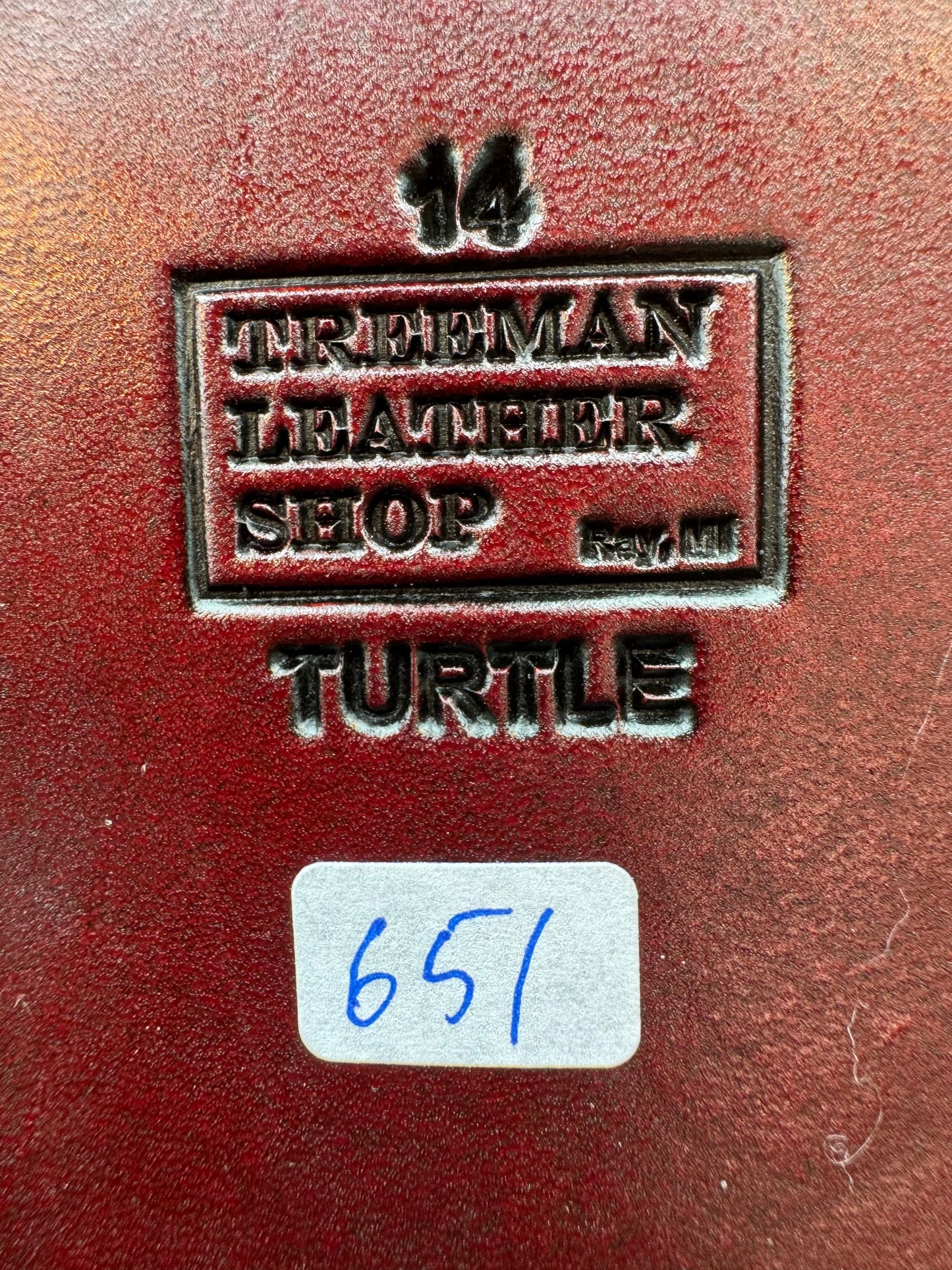 Randall Model 14 Sheath in Exotic Brown Snapping Turtle by Treeman. Spiked Dragon tail portion of the turtle.