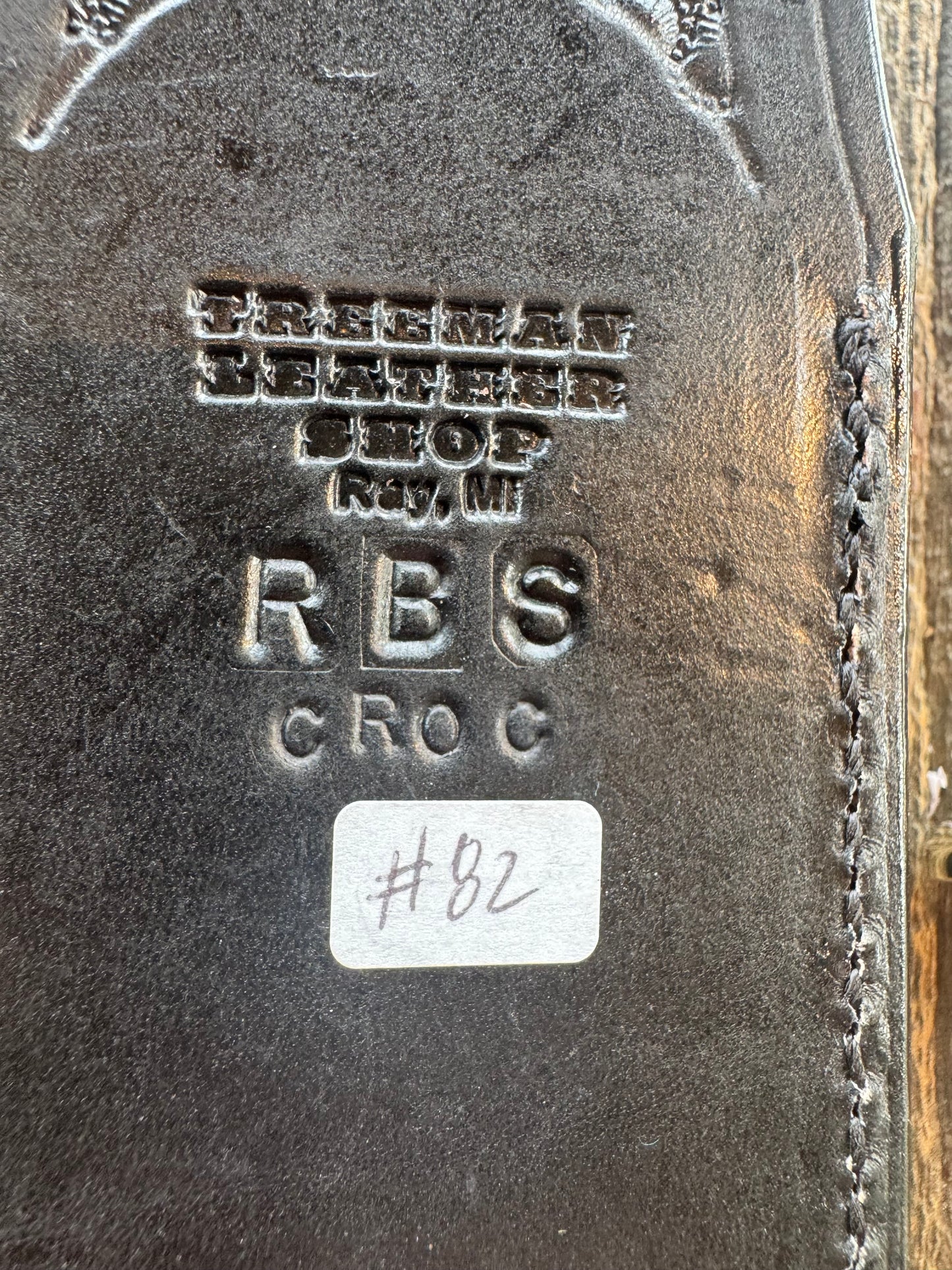 Very Rare Randall Rick Bowles RBS Full Elephant Ivory and Full Scrim by Rick Bowles. Nickel Silver Single Hilt and butt cap, Nickel silver collar. SS Stunning and rare.