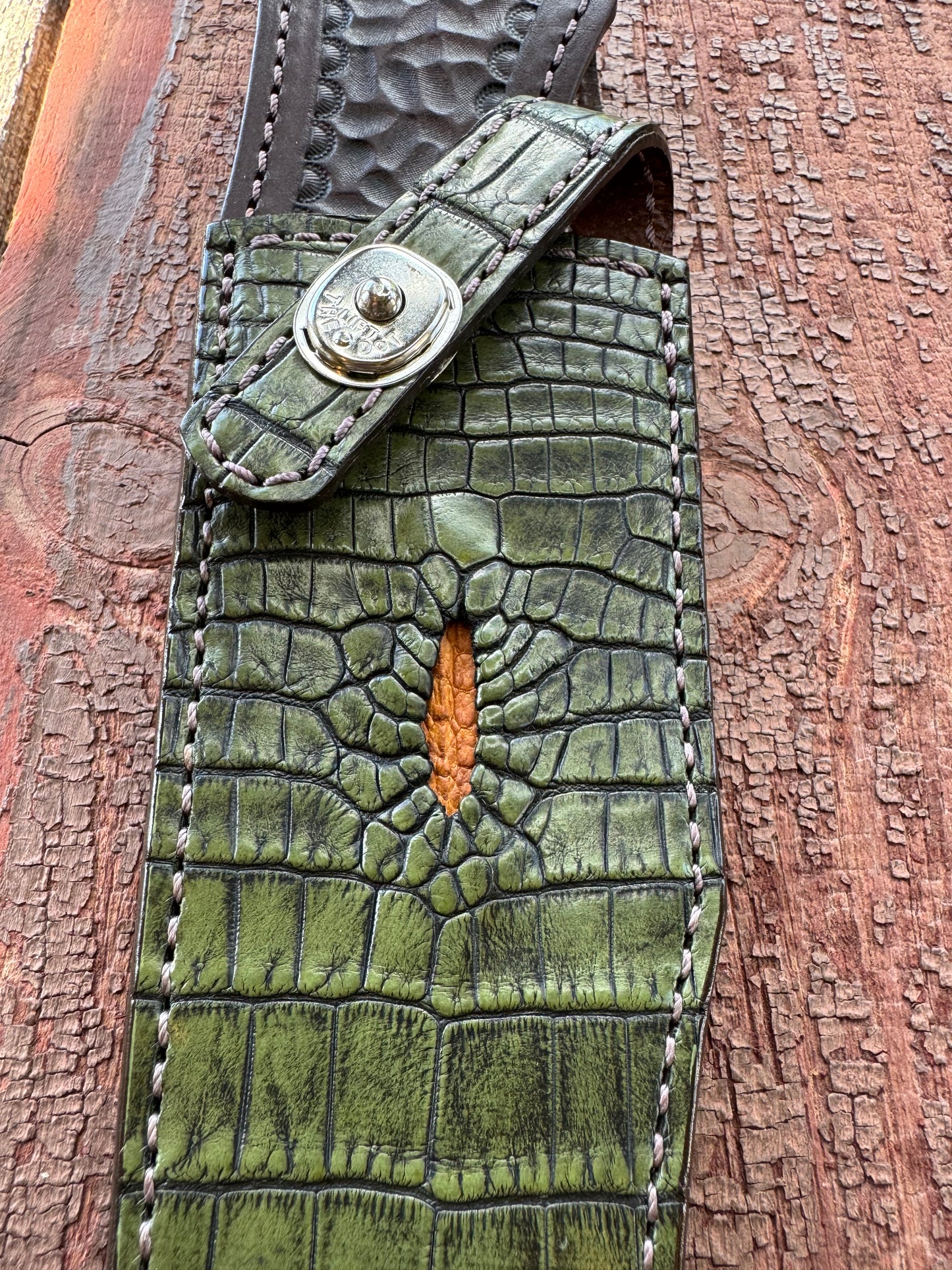 Randall Model 12-8 “Big Bear” Sheath in Exotic Army Green Crocodile Anus by Treeman.