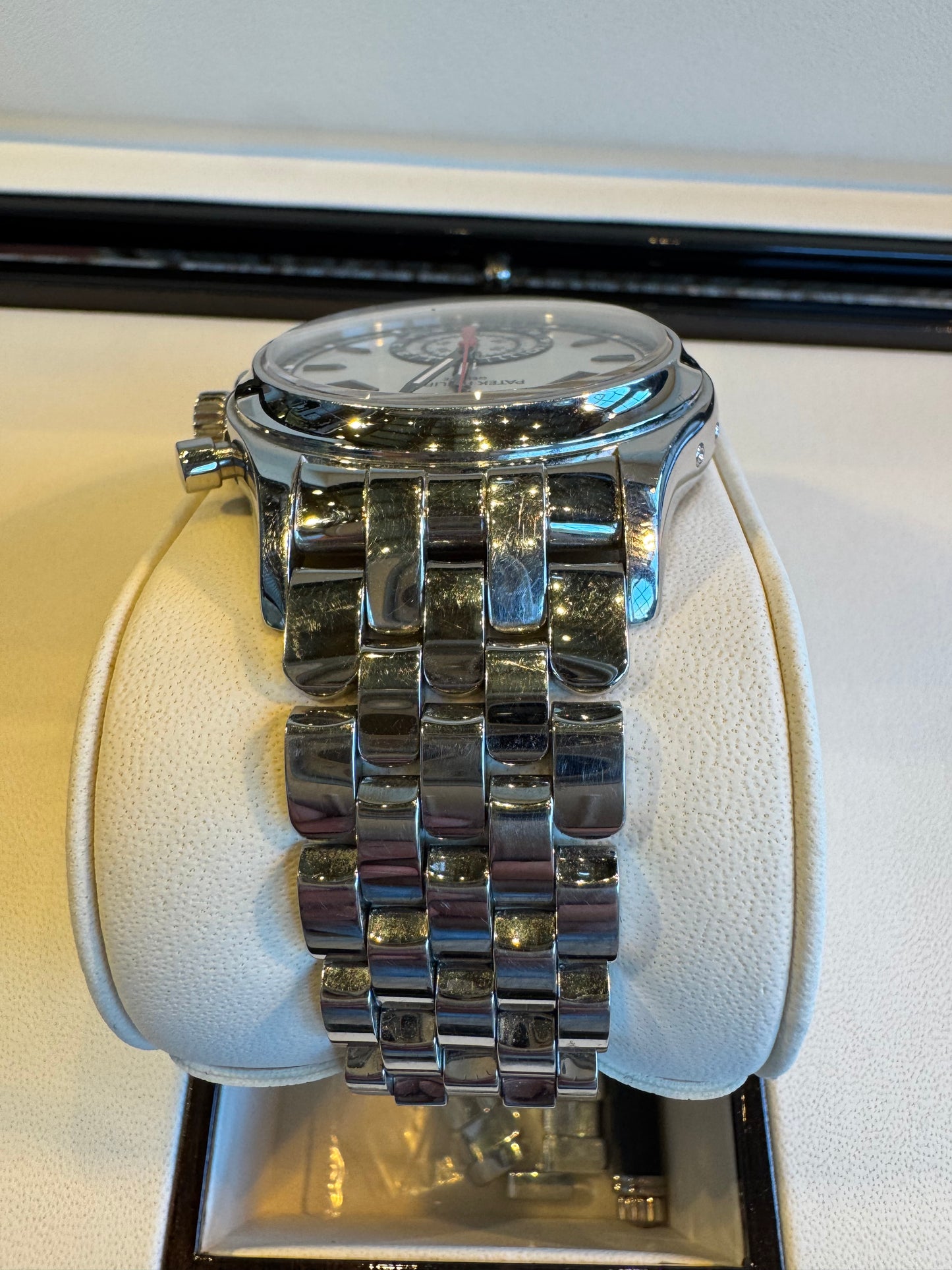 Patek Philippe Annual Calendar Chronograph. Model 5960/1A-001 White Dial and Stainless Steel.