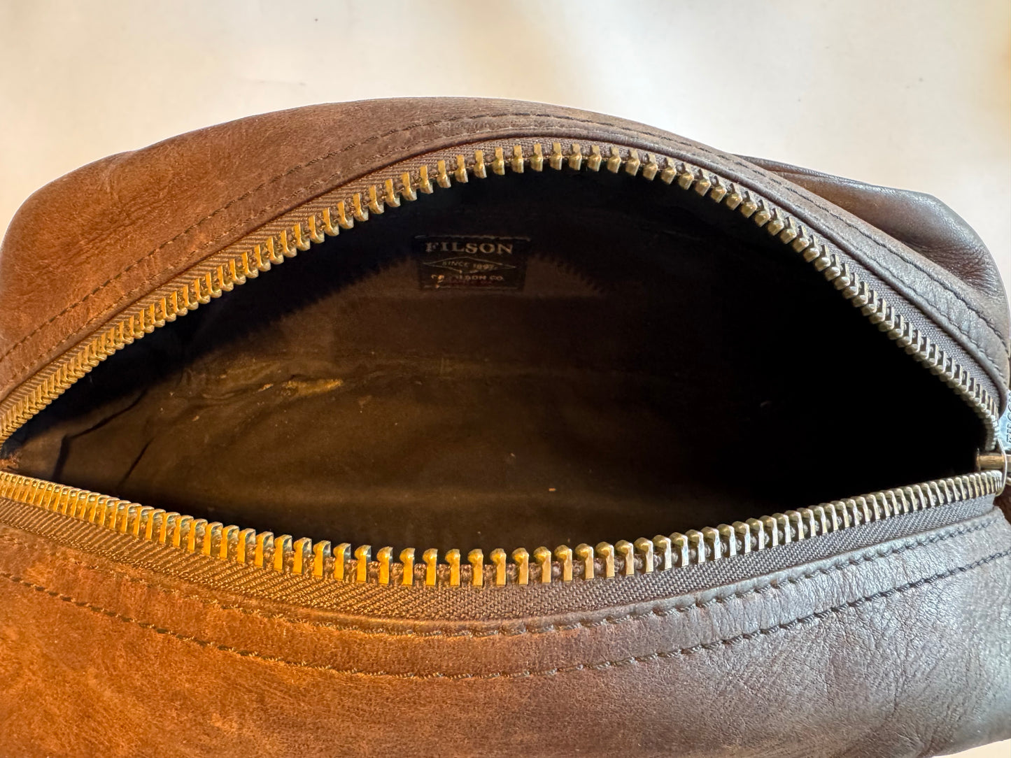 Rare Used Filson Travel Kit Dopp Weatherproof Sierra Brown Leather Made in USA