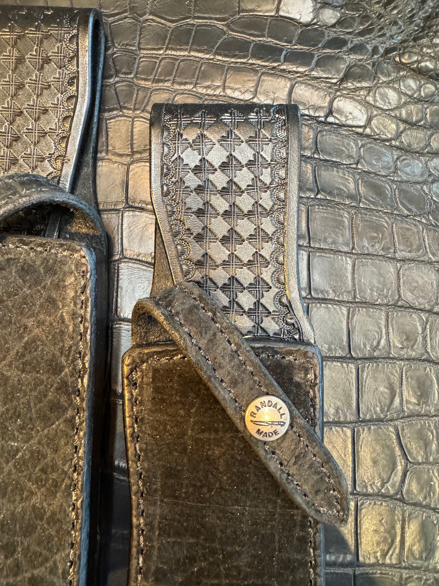 New Randall Pair of Model 12-11 Large Sasquatch and matching 12-8 Small Sasquatch Sheath’s in Exotic Black Hippo (very rare) Custom Made at Sullivan’s by Gutcher.