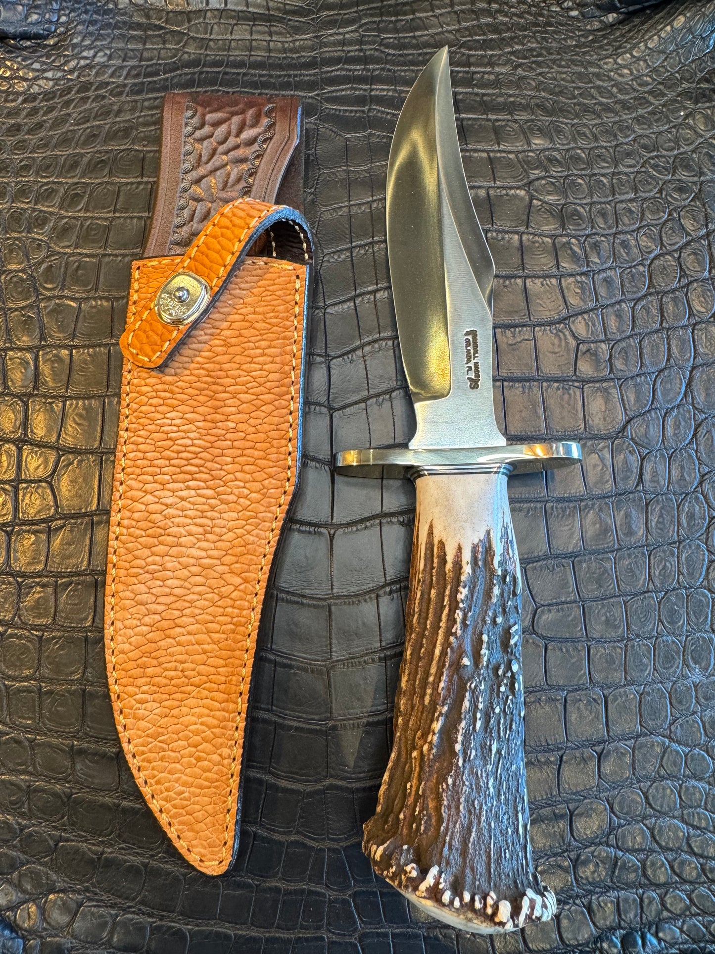 Randall Model 12-8 “Big Bear” Sheath in Exotic Beaver by Treeman. (Sheath only)