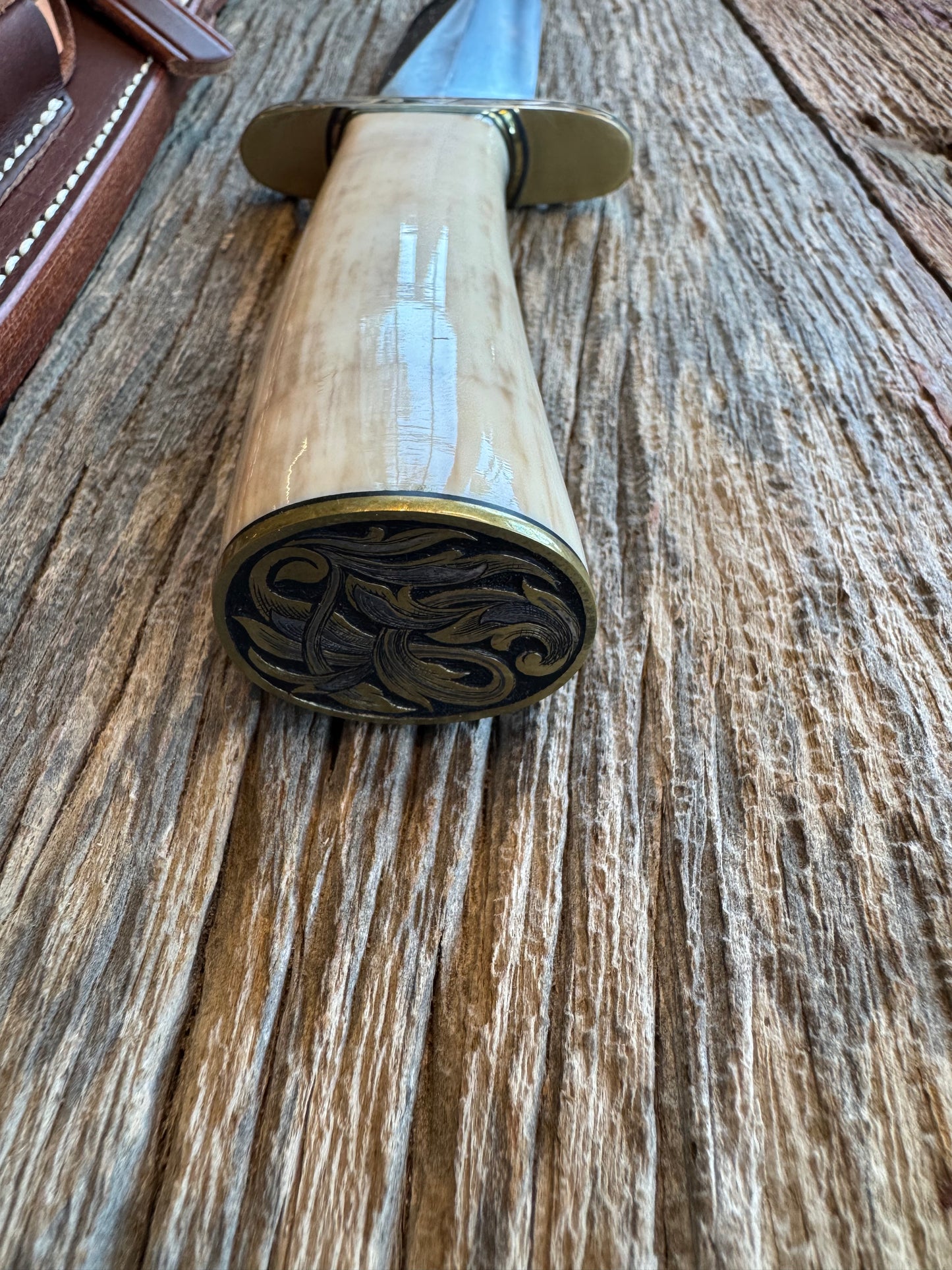 Randall Knife Model 1-7 FWI Handle. Jere Davidson engraved into Brass. Stainless Steel Blade. Stunning knife.