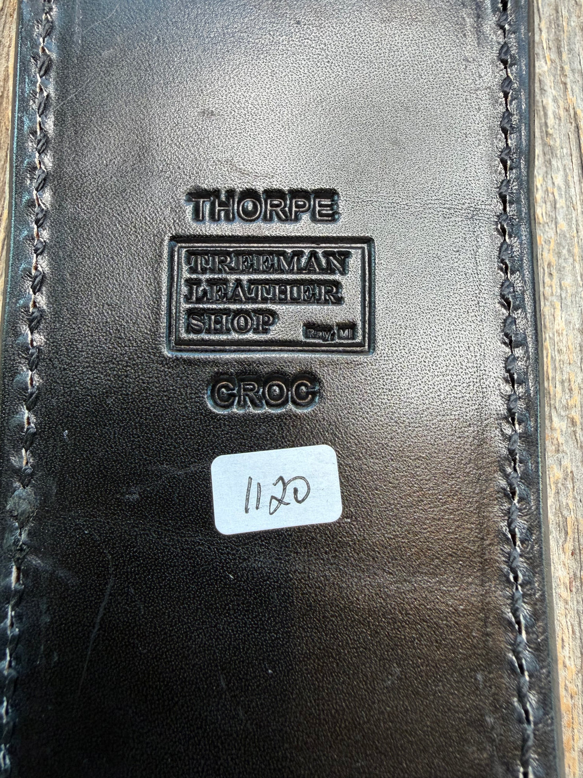 New Randall Model 12-13 Thorpe Sheath in Exotic Black Matte Crocodile from Treeman with the newest Black Canteen snap. Killer sheath.