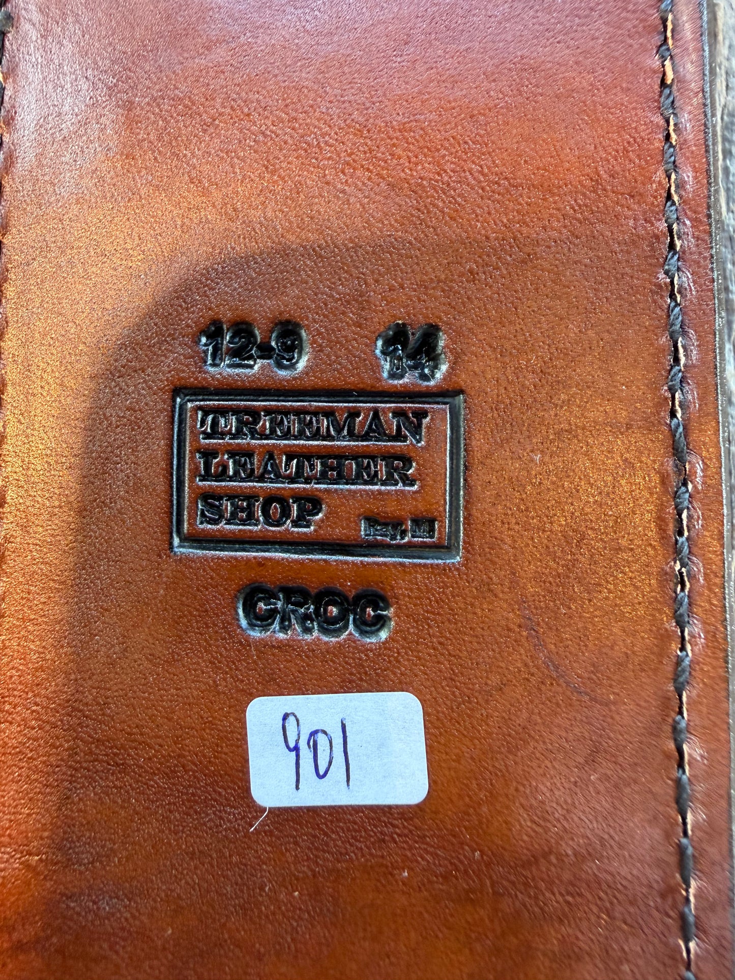 New Randall Model 12-9 Sheath in Exotic Tan Matte Crocodile from Treeman with the newest Black Canteen snap.