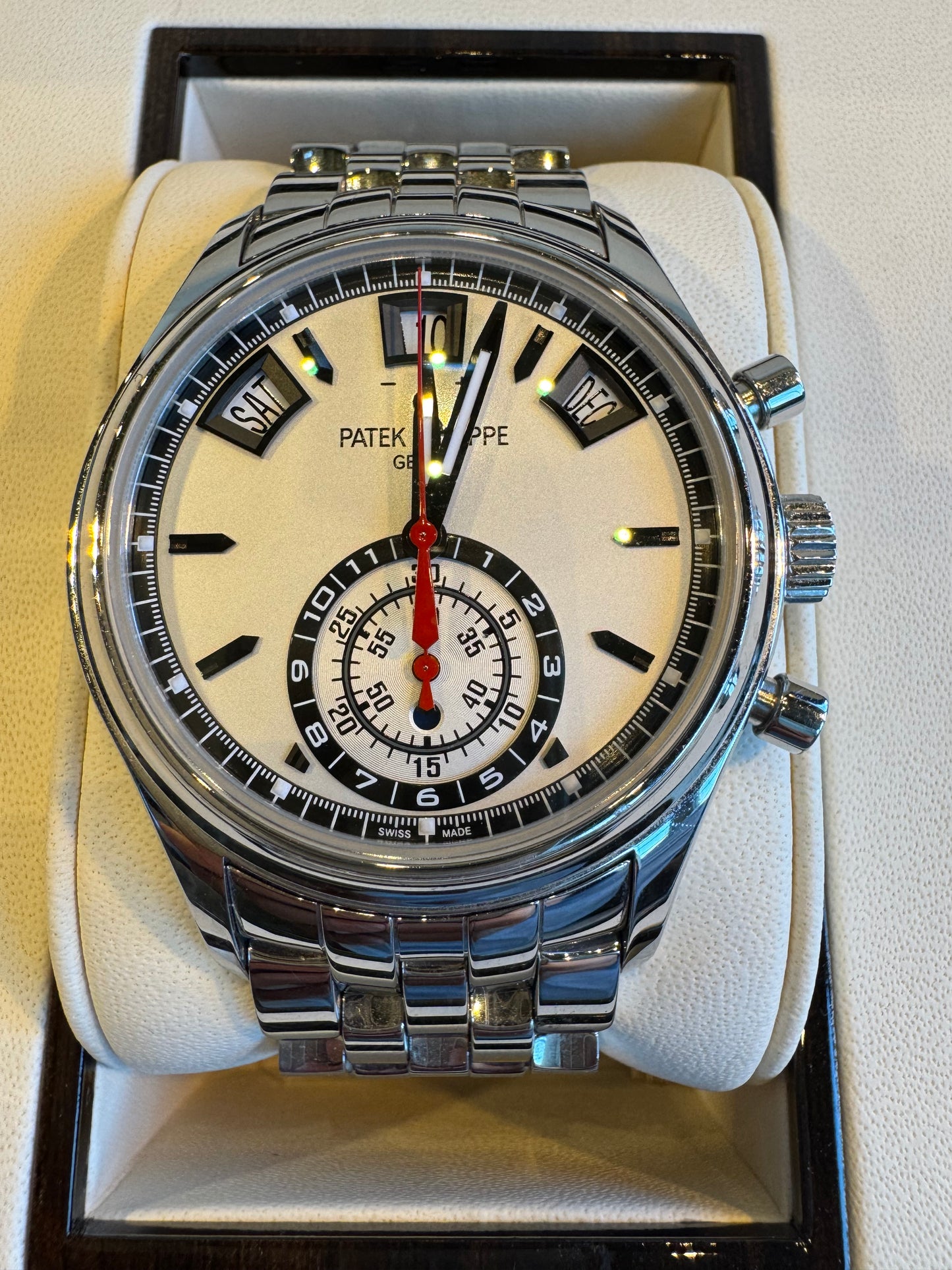 Patek Philippe Annual Calendar Chronograph. Model 5960/1A-001 White Dial and Stainless Steel.