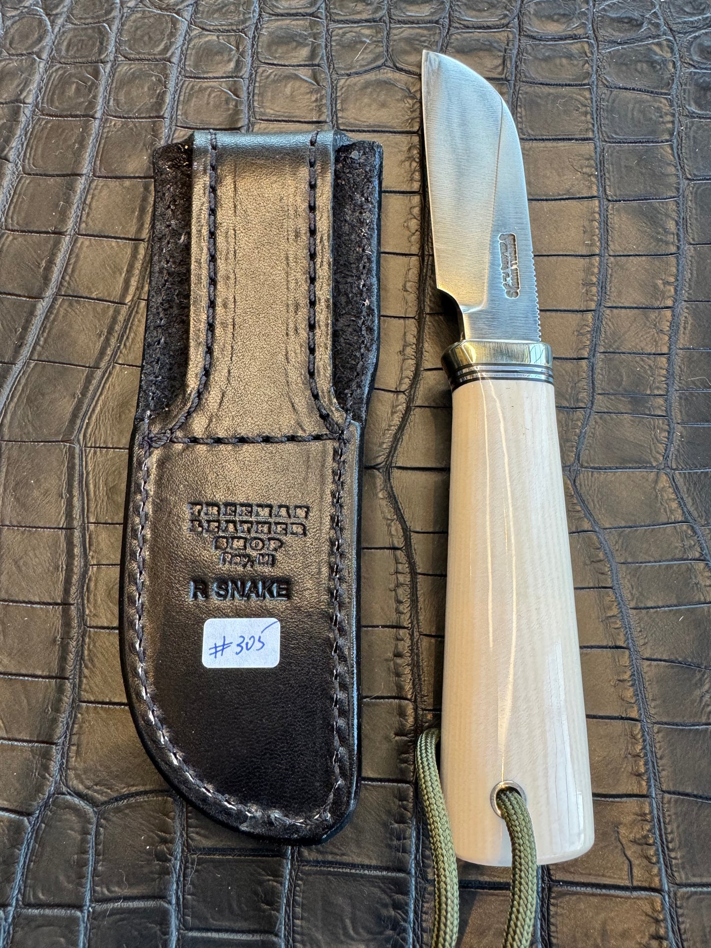 Randall Cattleman Model Sheath in Exotic Rattlesnake Skin from Treeman. (Sheath only)