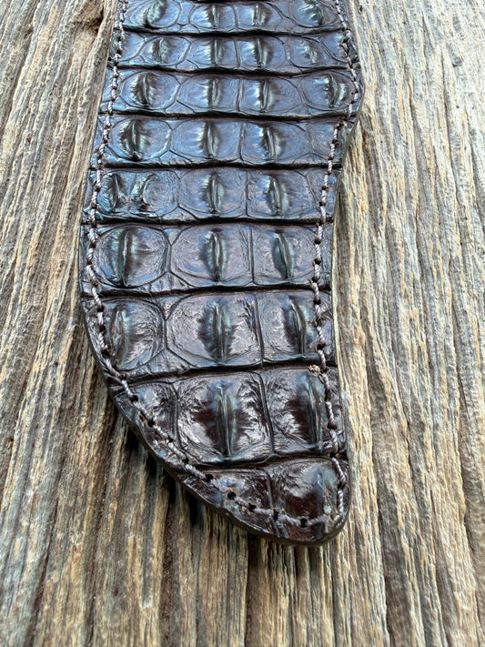 New Randall Model 12-11 Smitty Sheath in Exotic Chocolate Brown Matte Crocodile (Hornback and Skull) from Treeman with the newest Black Canteen snap. Killer sheath.
