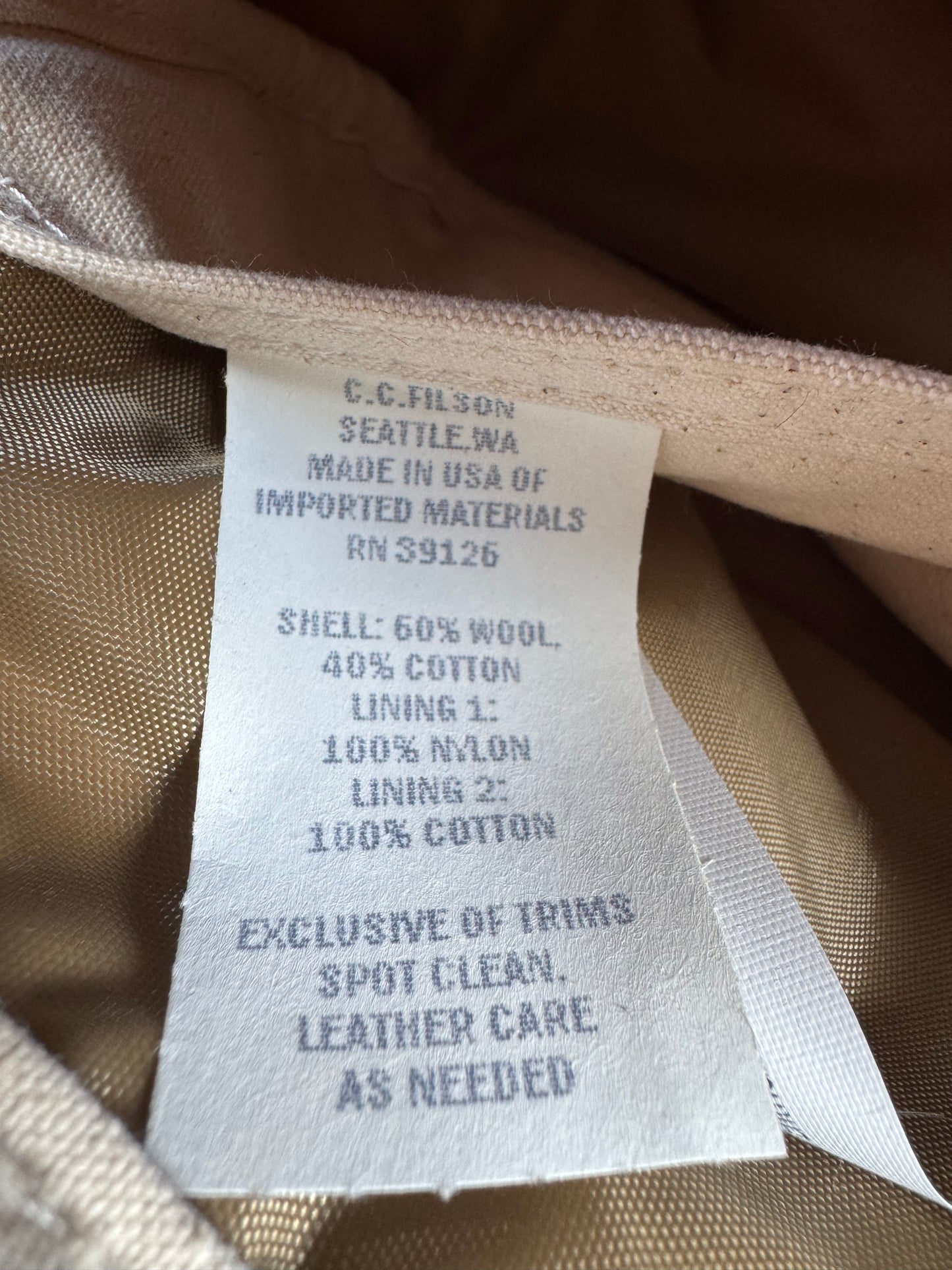 NWT Filson Dopp or Travel Kit in Flame Wool Rare, very hard to find.