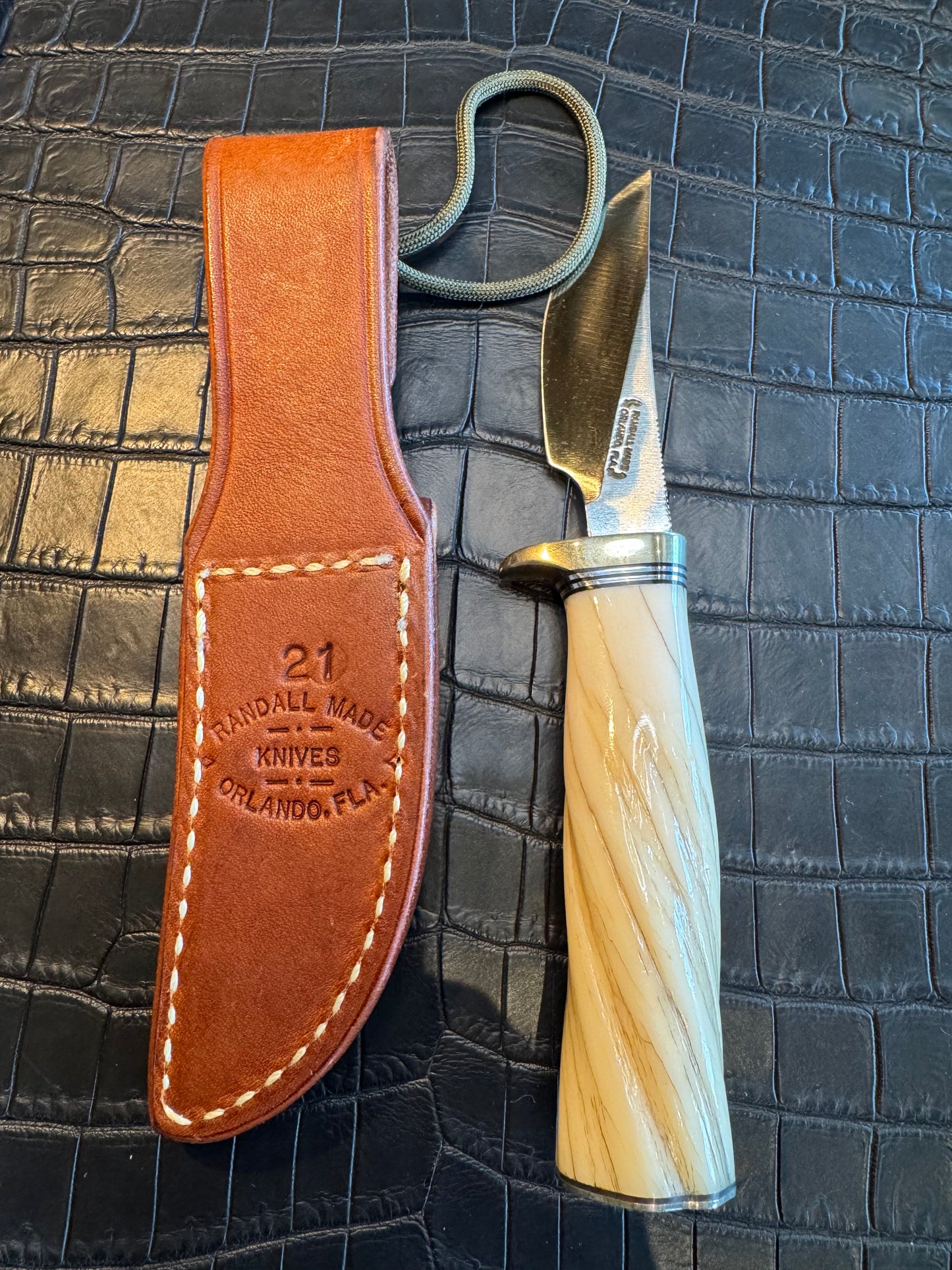 Rare Randall Model 21 in Beautiful Spiraled Narwal, Nickel Silver Hilt and Butt plate.
