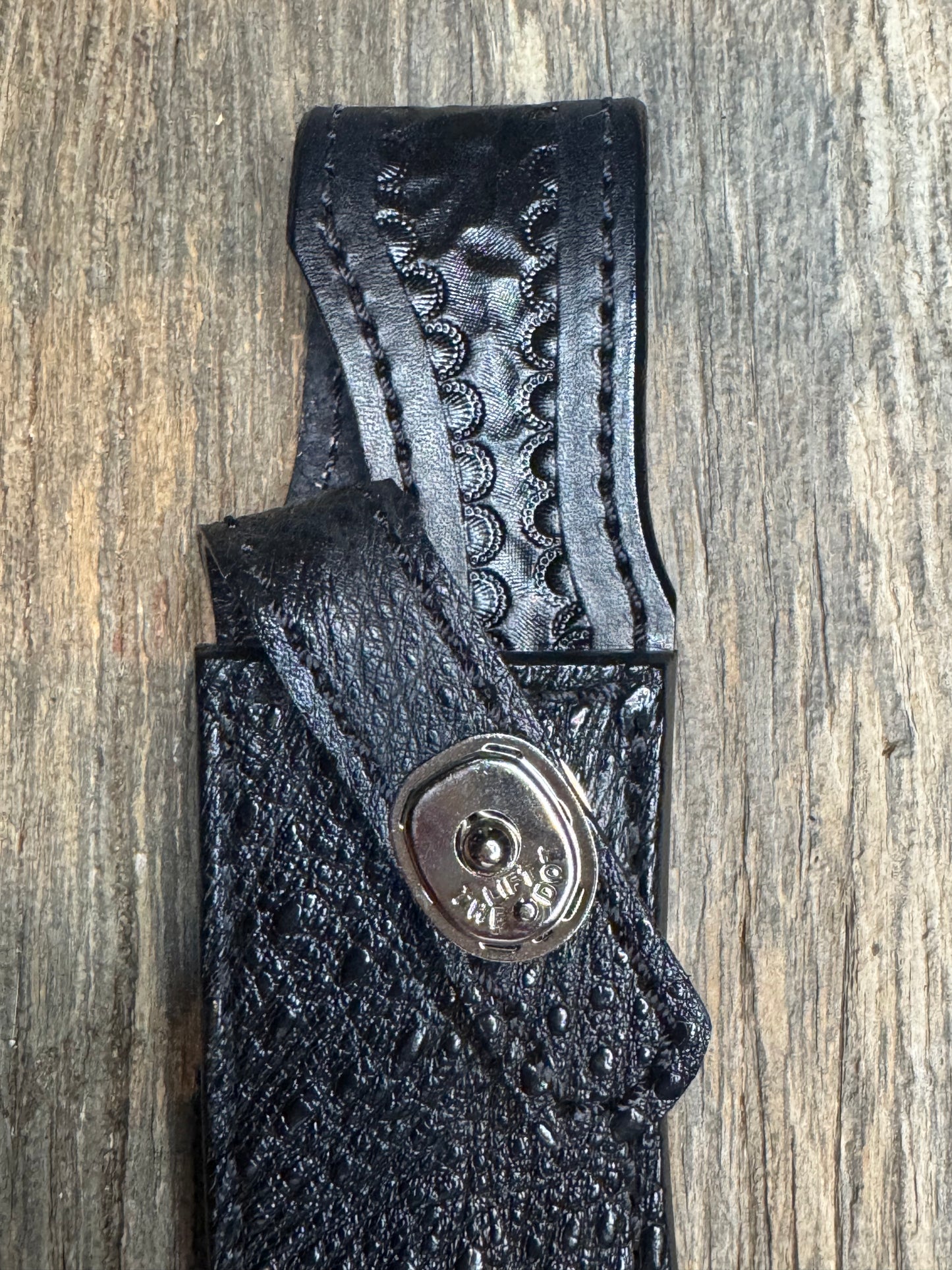 Randall Model 20 Sheath in Exotic Black Snapping Turtle from Treeman.