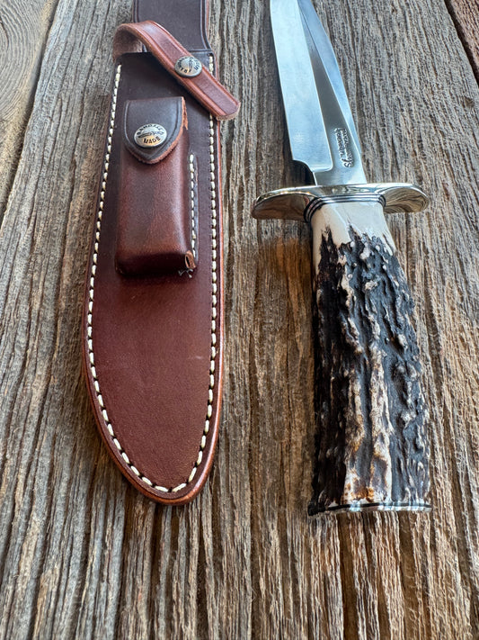New in paper Randall Knife Model 1-8 Large piece of Gnarly Popcorn Stag. Nickel silver hilt and butt plate. Stainless steel.