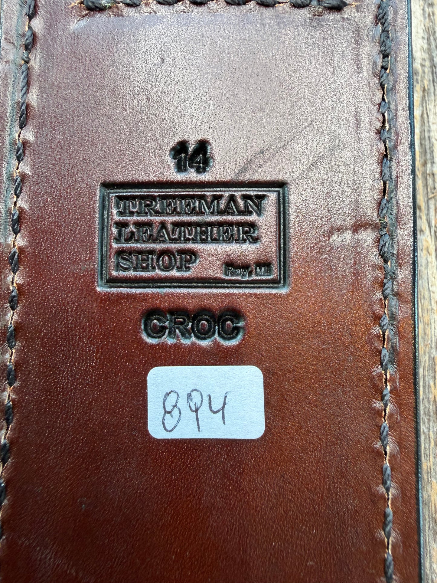 New Randall Model 14 Sheath in Exotic Dark Brown Matte Crocodile from Treeman with the newest Black Canteen snap. Killer sheath.