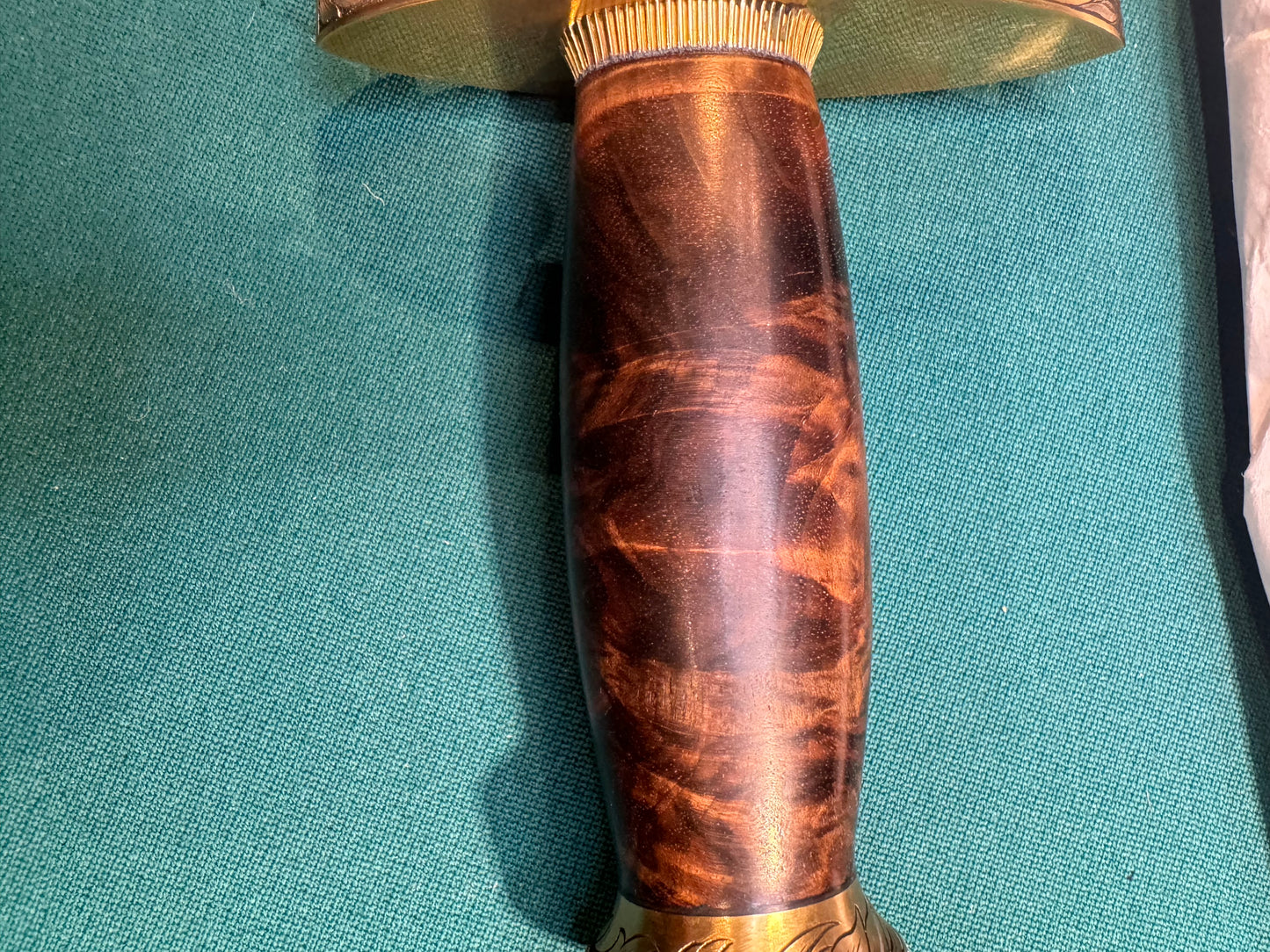 New in Paper Randall Large Sasquatch Brass Lugged Hilt Turkish Walnut #994 Jere Davidson engraved