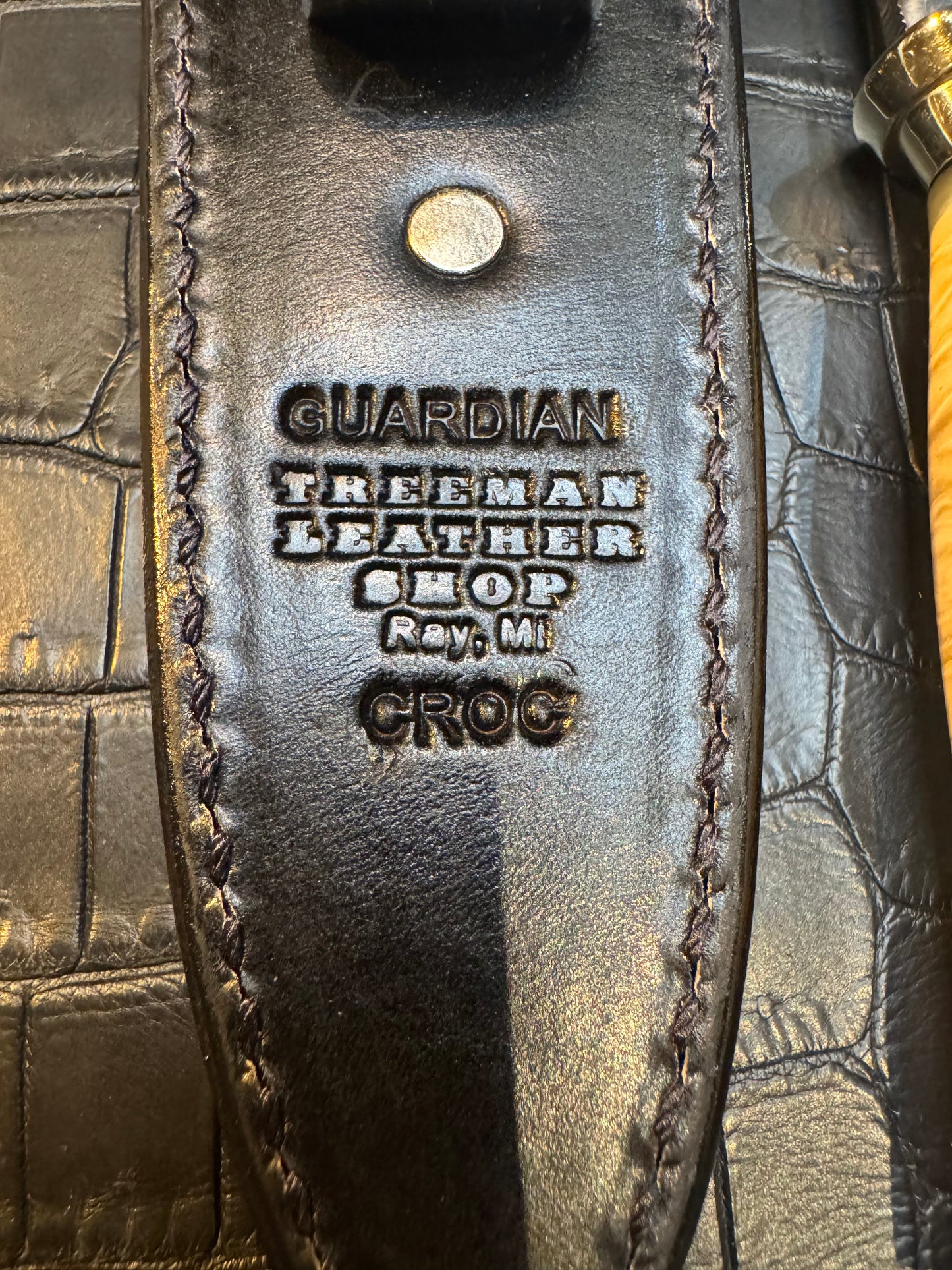 Randall Model 24 “Guardian” Sheath in Exotic Army Green Crocodile by Treeman. (Sheath only)