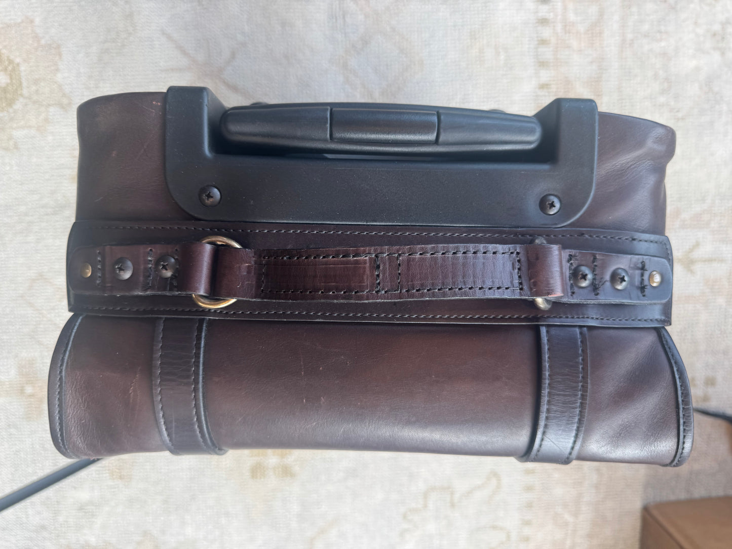 Nice Filson Sierra Weatherproof Leather Rolling Carry-On Bag Luggage 11070439