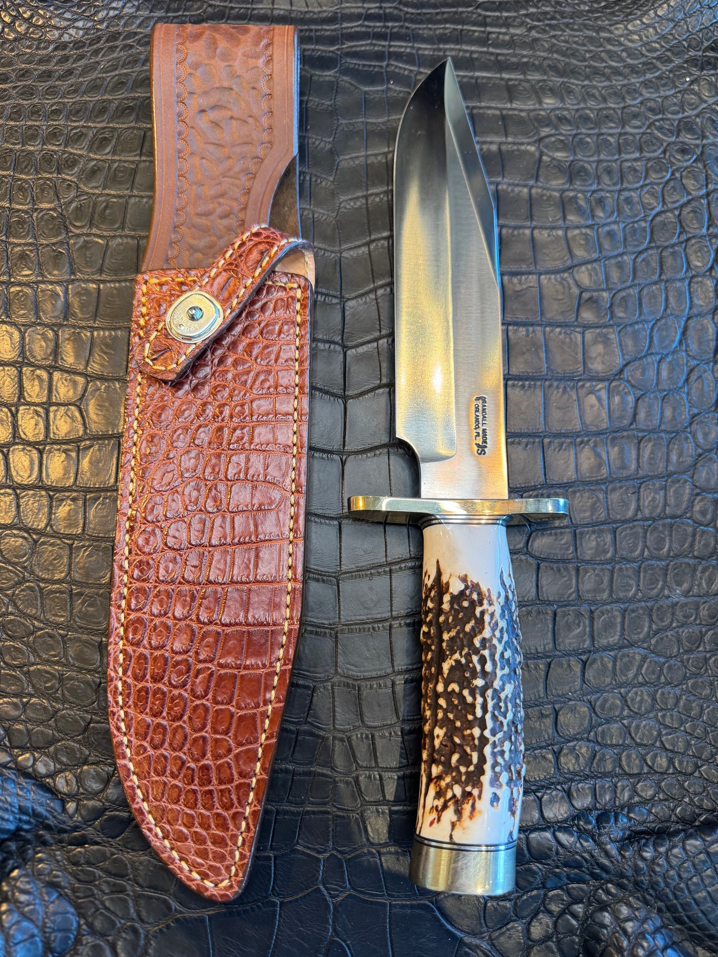 Randall Model 12-9/14 Grind Sheath in Exotic Brown Crocodile by Treeman. (Sheath only)
