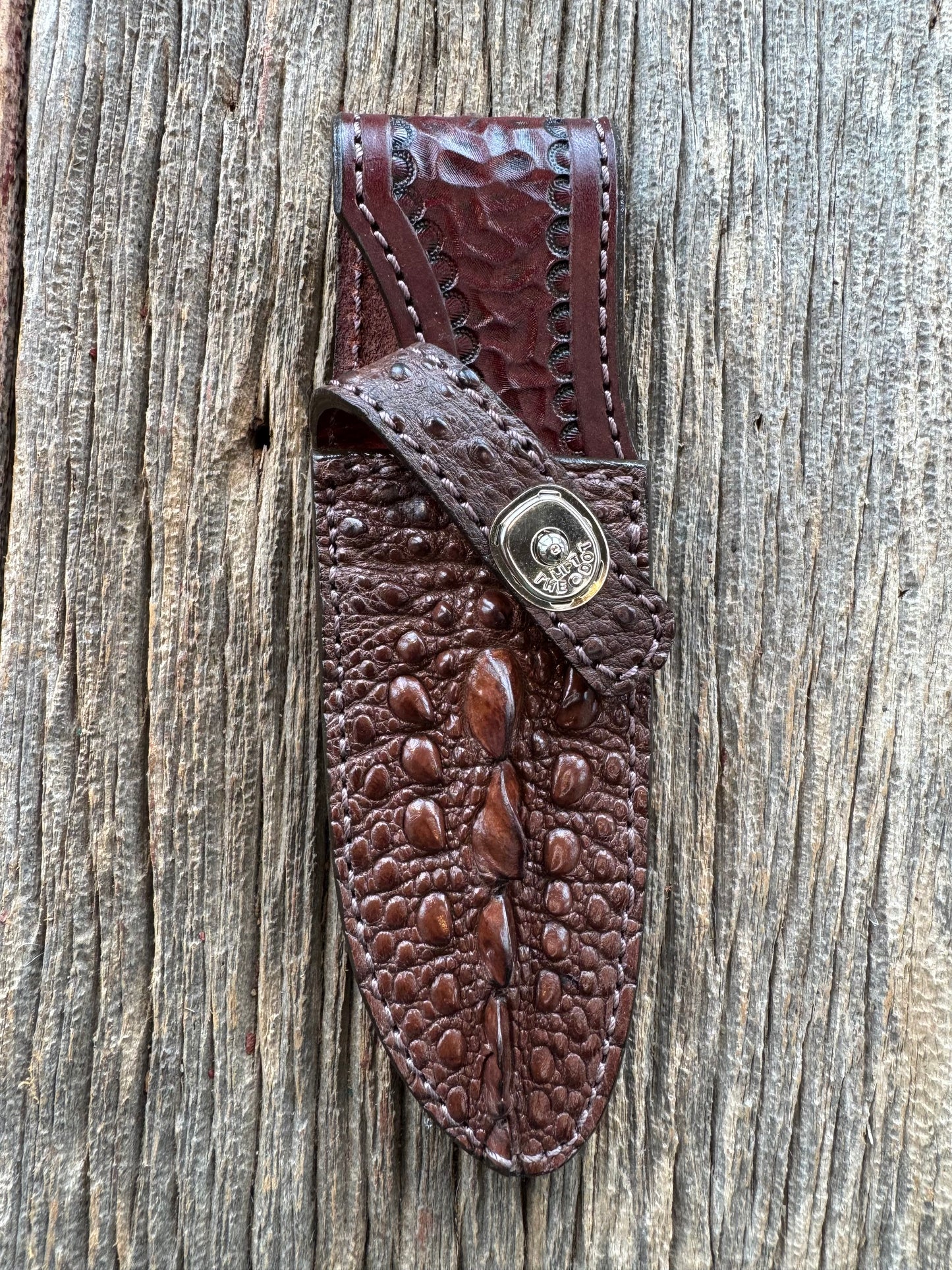 Randall Model 11-5 Sheath in Exotic Brown Snapping Turtle by Treeman. Spiked Dragon tail portion of the turtle.