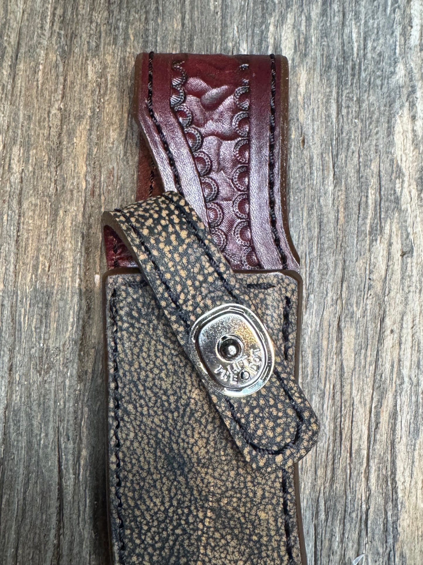 Randall Model 20 Sheath in Exotic Brown Giraffe from Treeman.