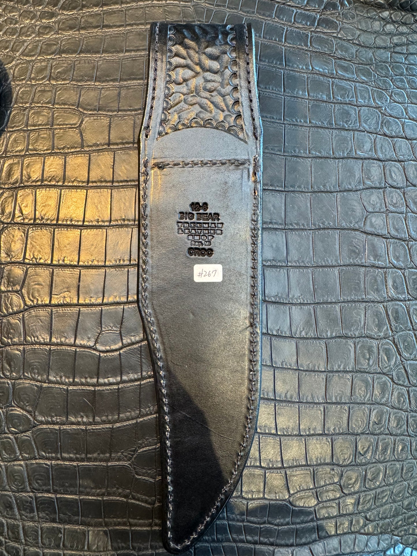 Randall Model 12-8 “Big Bear” Exotic Sheath in Black Hornback Crocodile (Tail) by Treeman.
