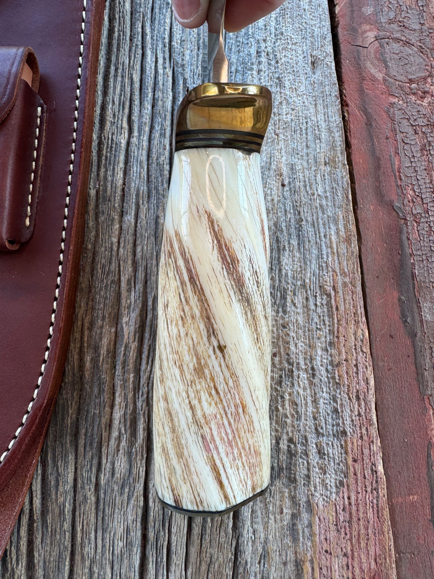 Rare Randall Model 12-9 in Beautiful Spiraled Narwal, Brass hilt and butt plate. Stainless steel, Stunning and rare. Really really fat handle.