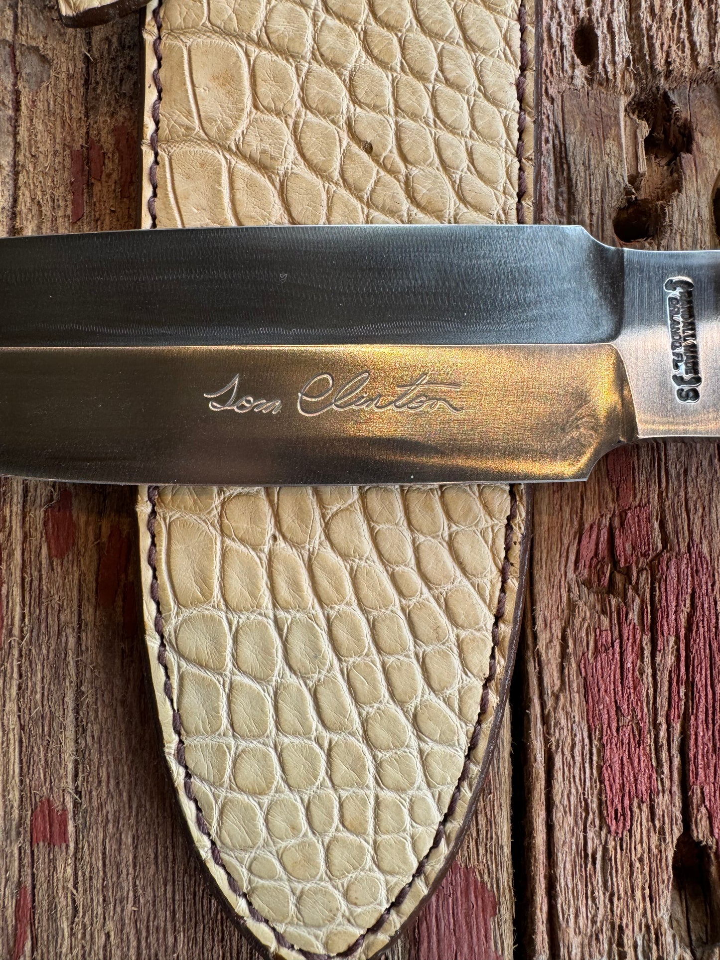 Randall Tom Clinton Dealer Special. Clinton Blade etched Commemorative 1/100 in a nice piece of Stag. Very cool Ostrich Gutcher sheath. Nickel Silver Hilt and Nickel Butt cap. Included in black facsimile Tom Clinton case.