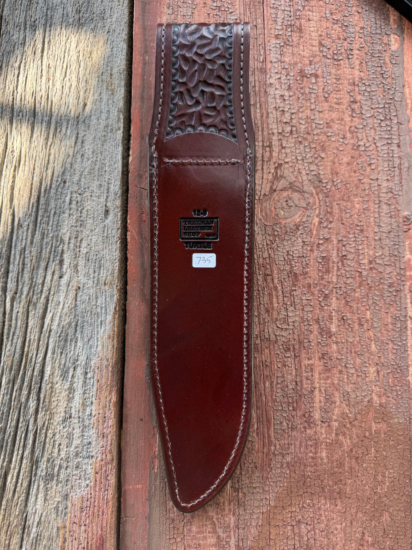 Randall Model 12-9/14 Grind Sheath in Exotic Dark Brown Snapping Turtle by Treeman. Supple tanned leather from the hind quarter.