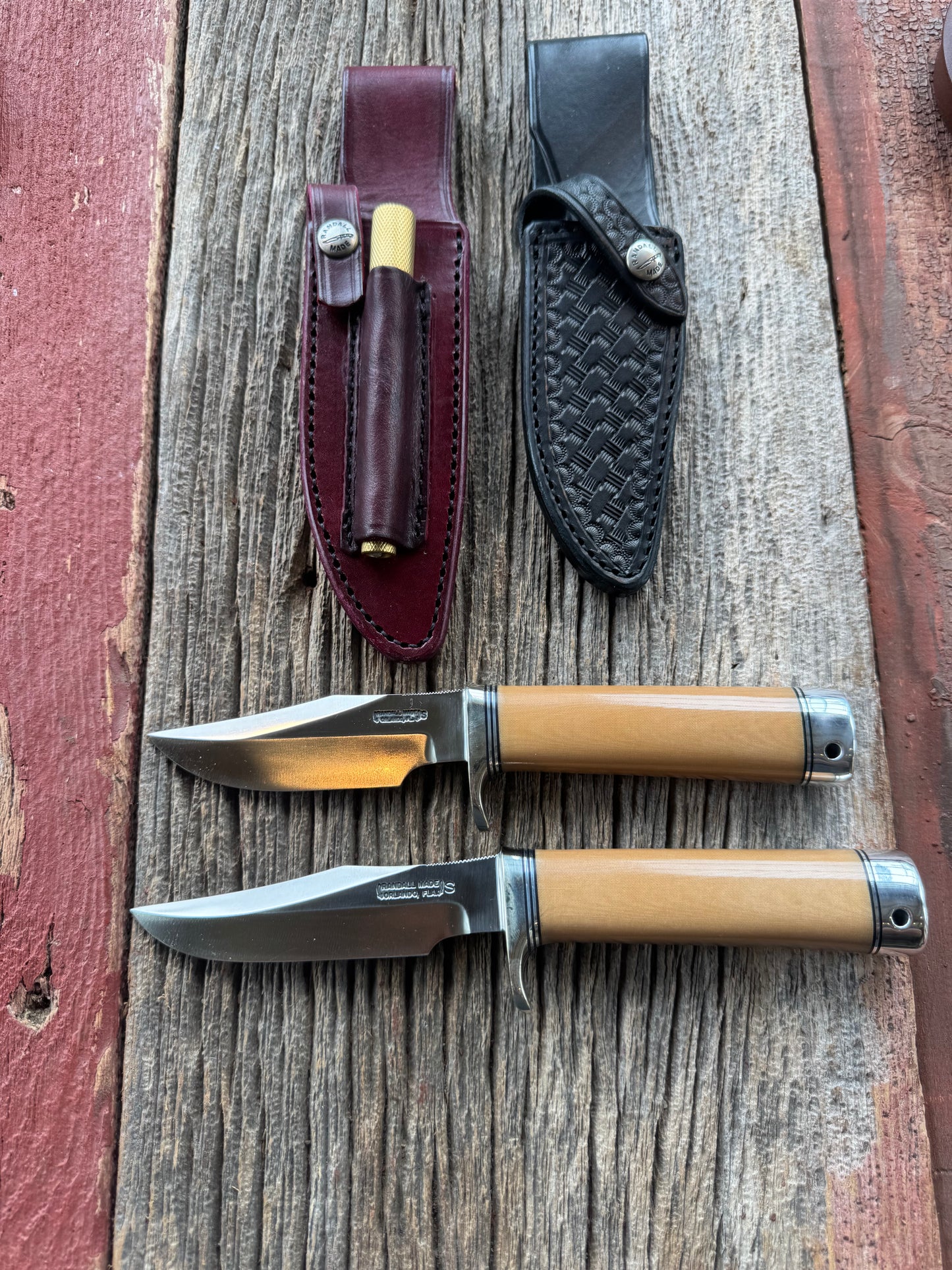 A pair of Randall Stanaback Specials in Bone Linen Micarta. A large and the small Stanaback with a 4 and a 4 1/2” Stainless steel Blade, Nickel Silver Single Hilt with Aluminum & Black Spacers. Nickel silver butt caps and a Lanyard. Special Edition